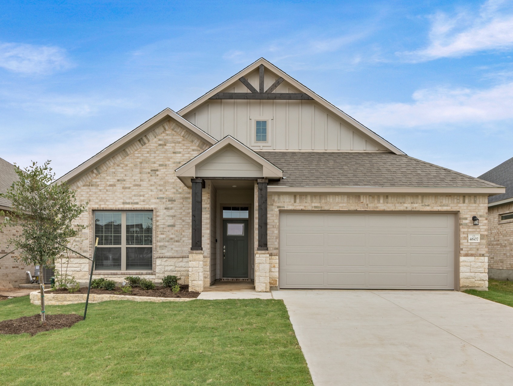 4607 allison dr-1