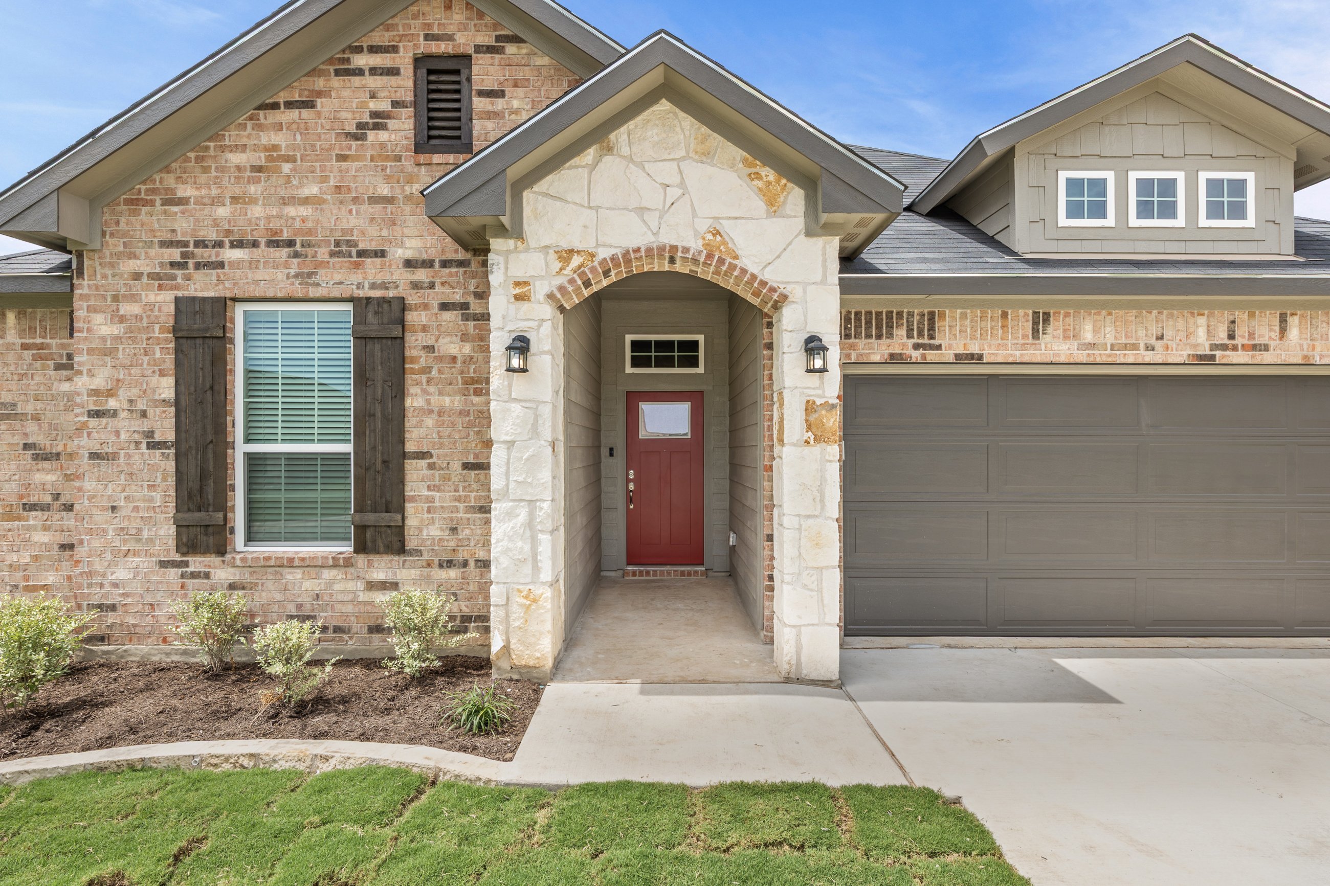 7221 caladium dr-3