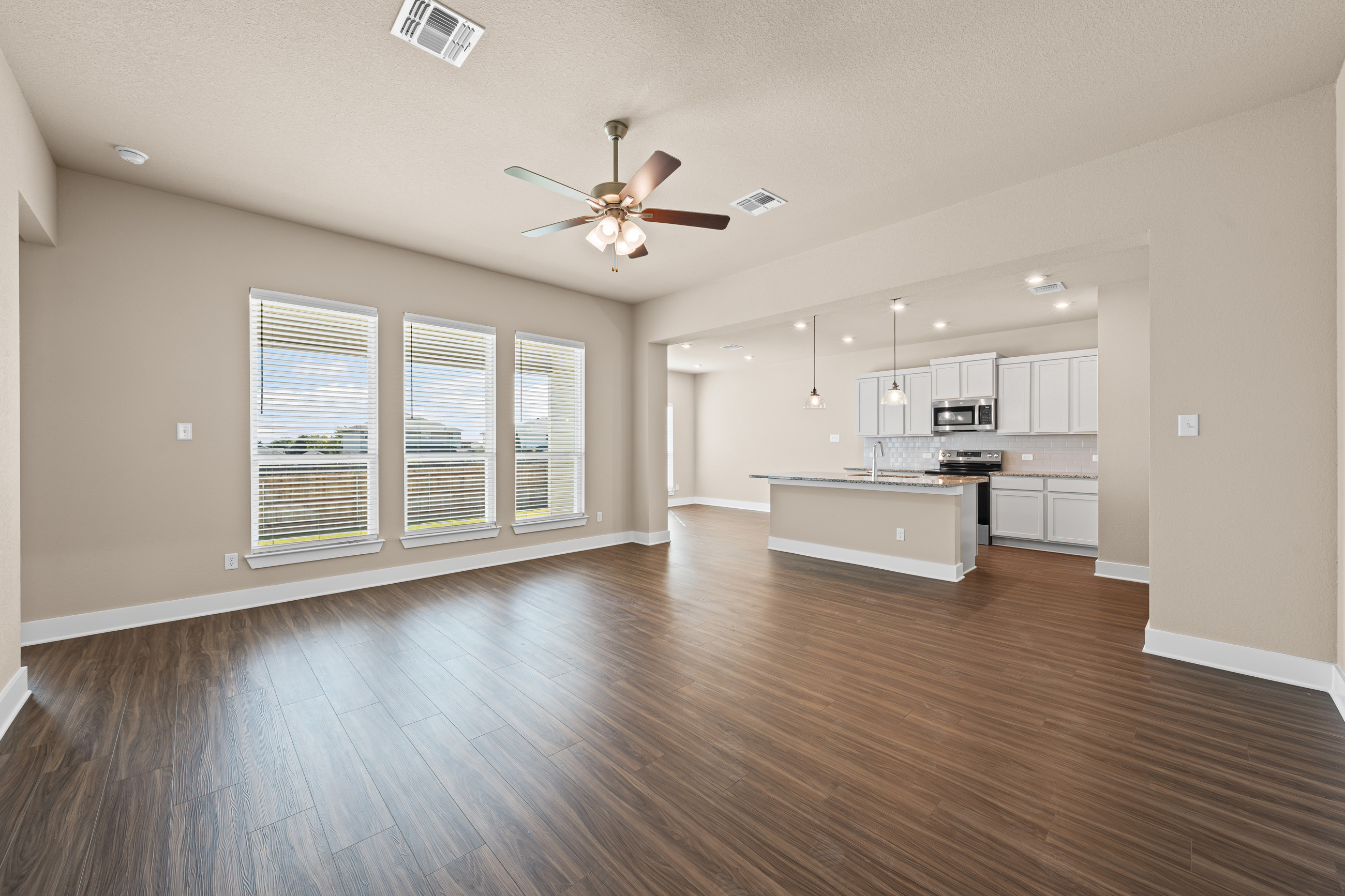 1003 hawks shadow-14