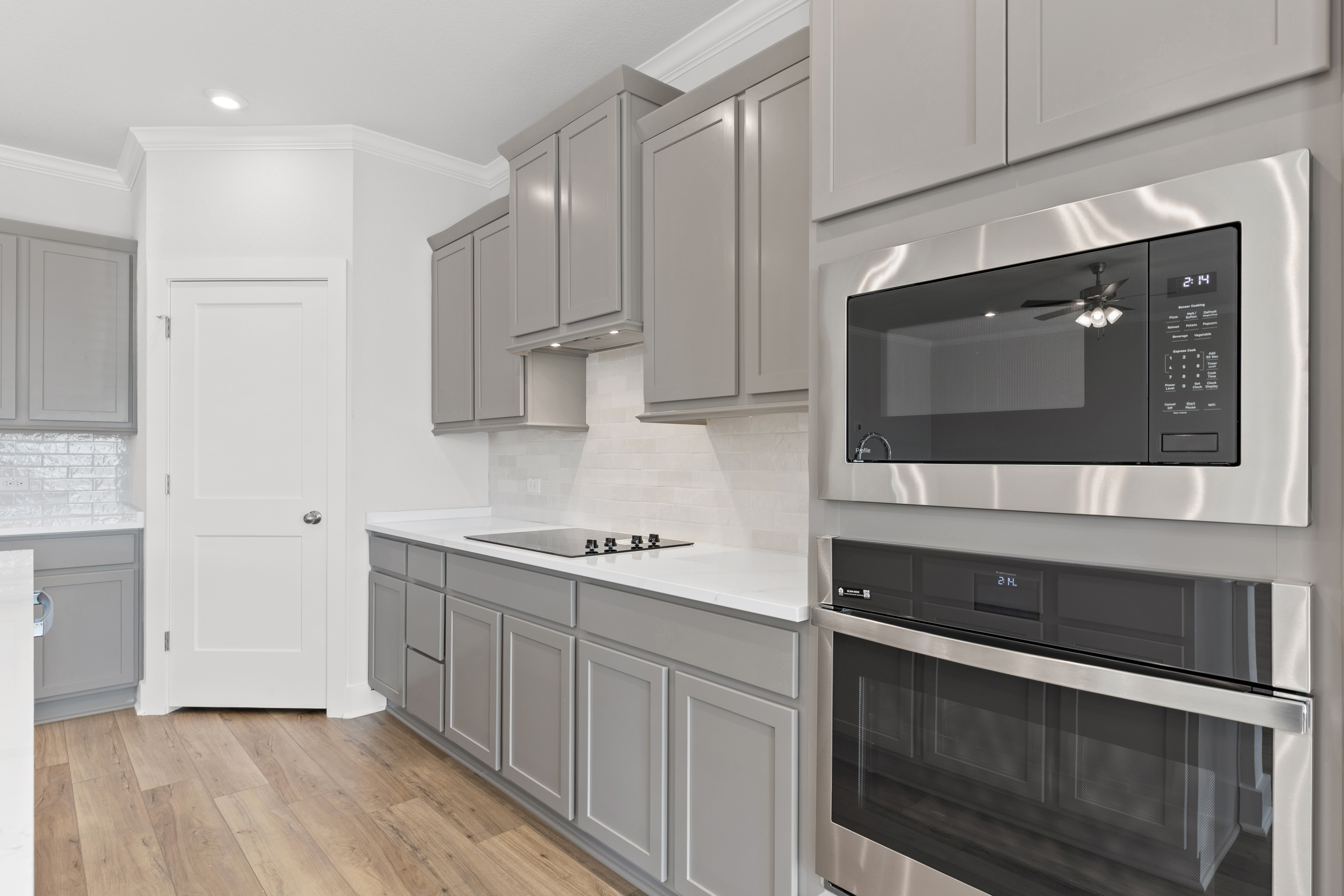 10717 campsite dr-11