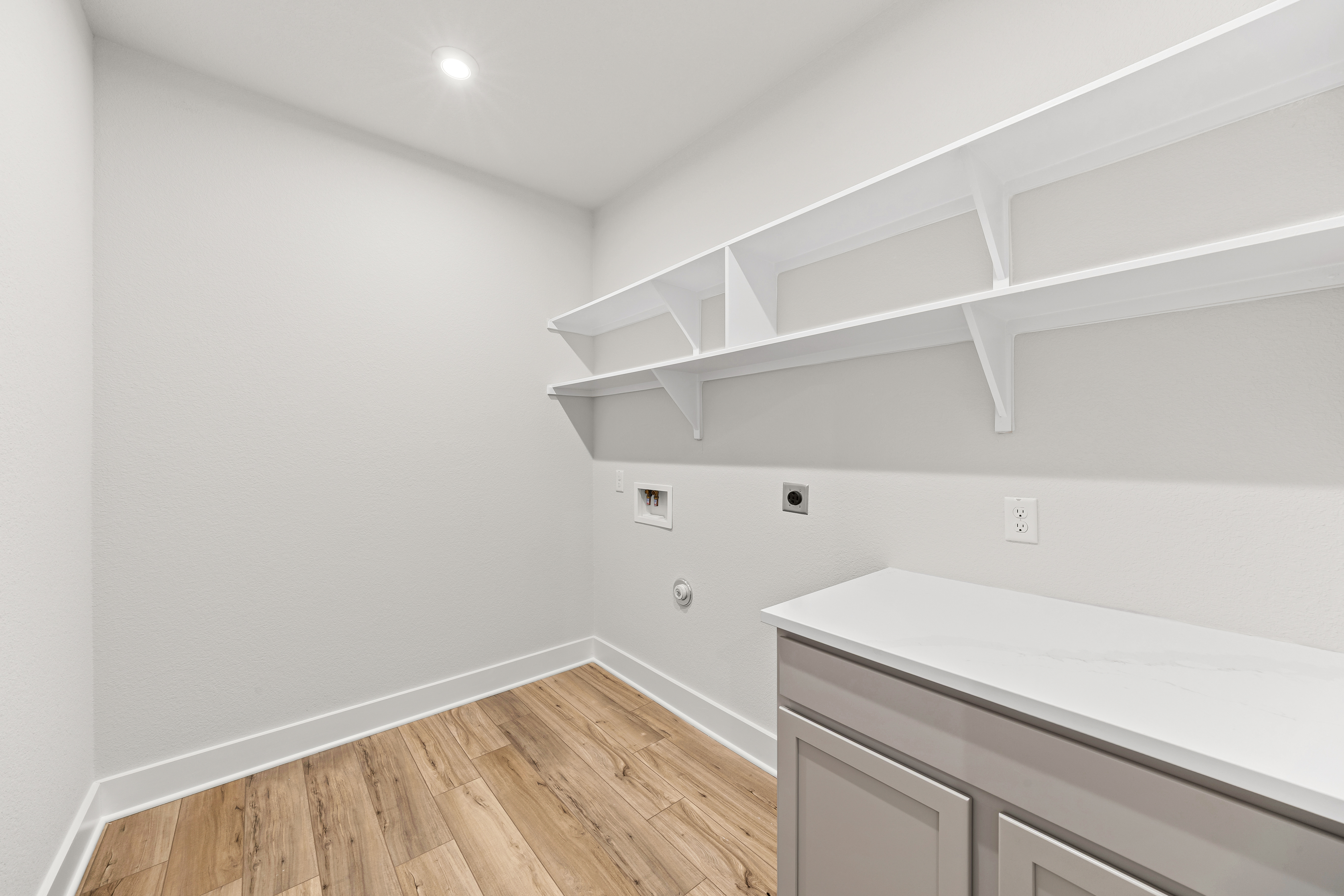 10717 campsite dr-30