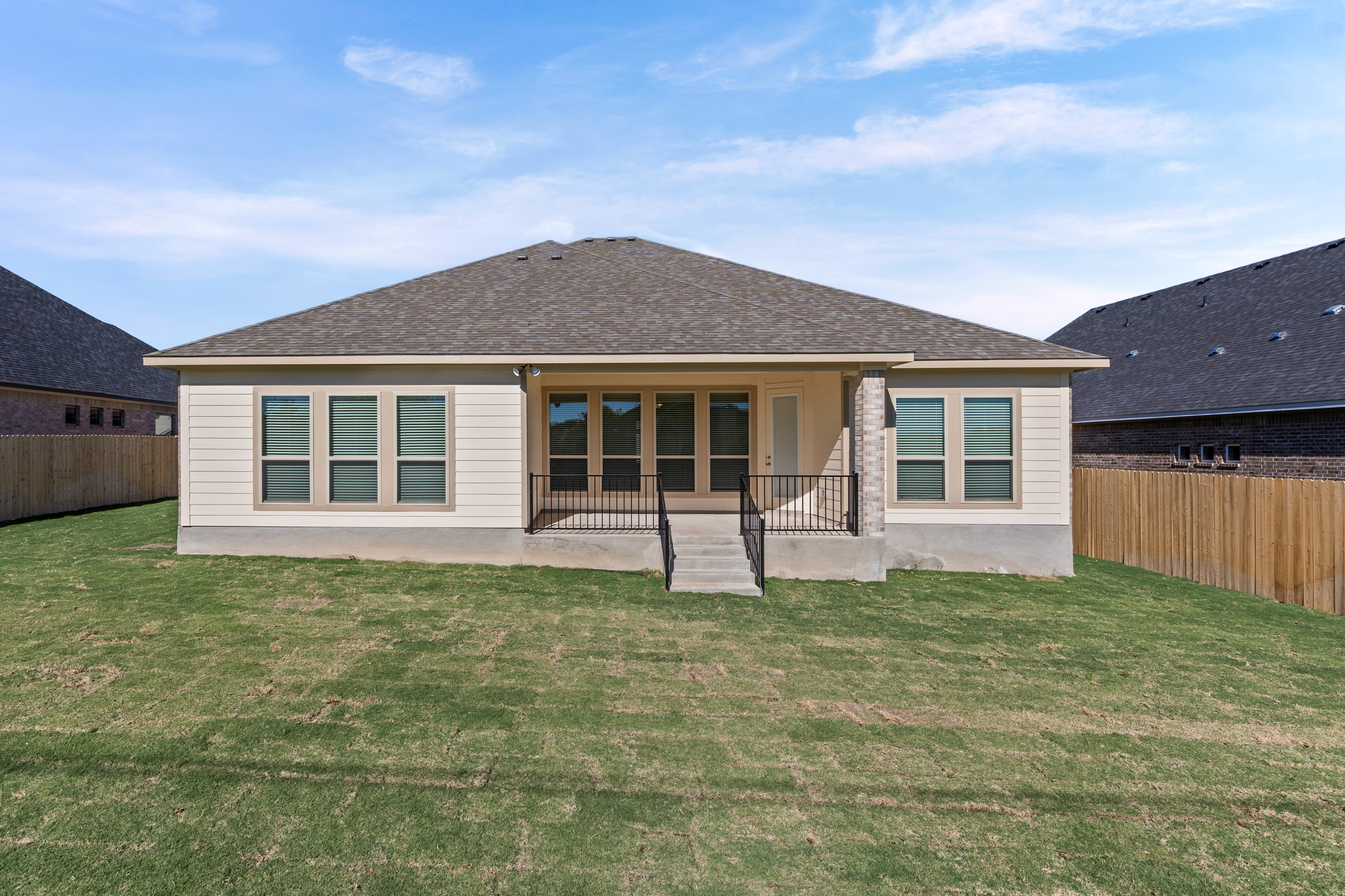 10717 campsite dr-31