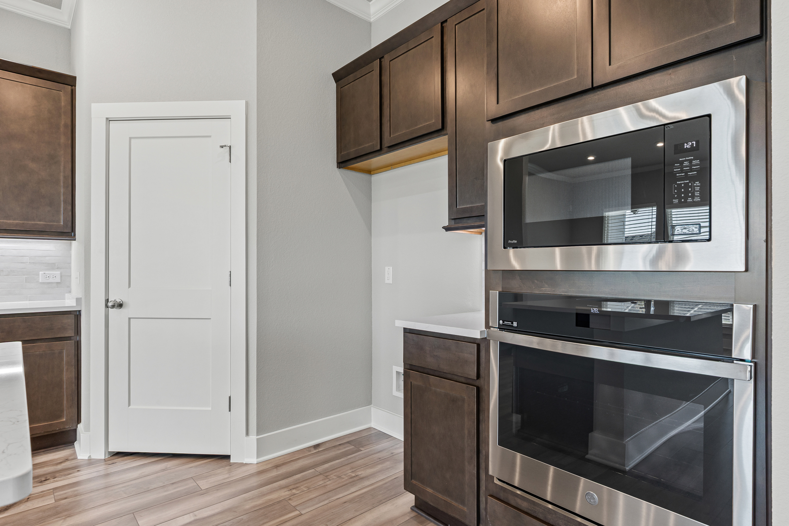 10721 campsite dr-13