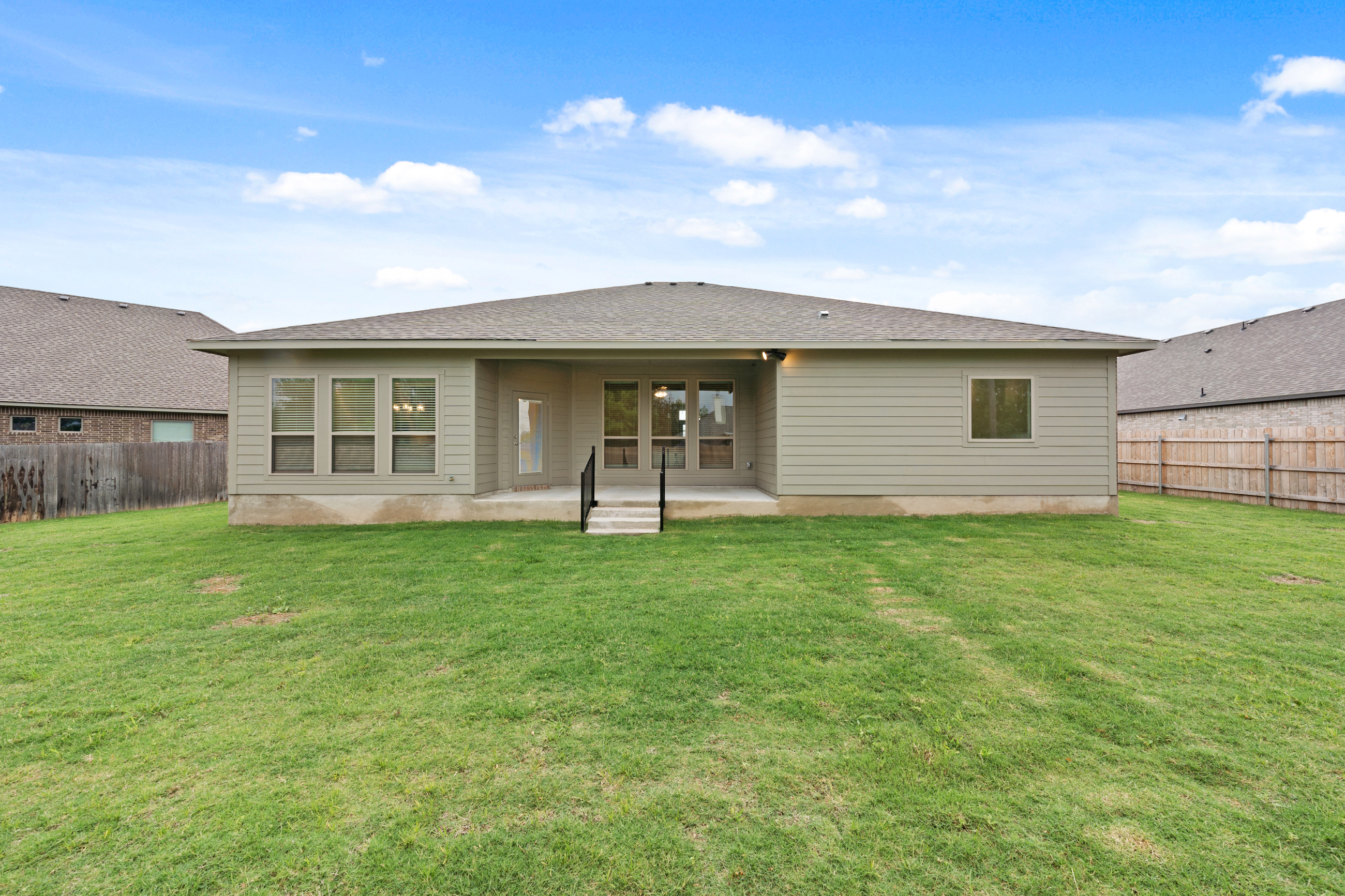 10827 campsite cove-45