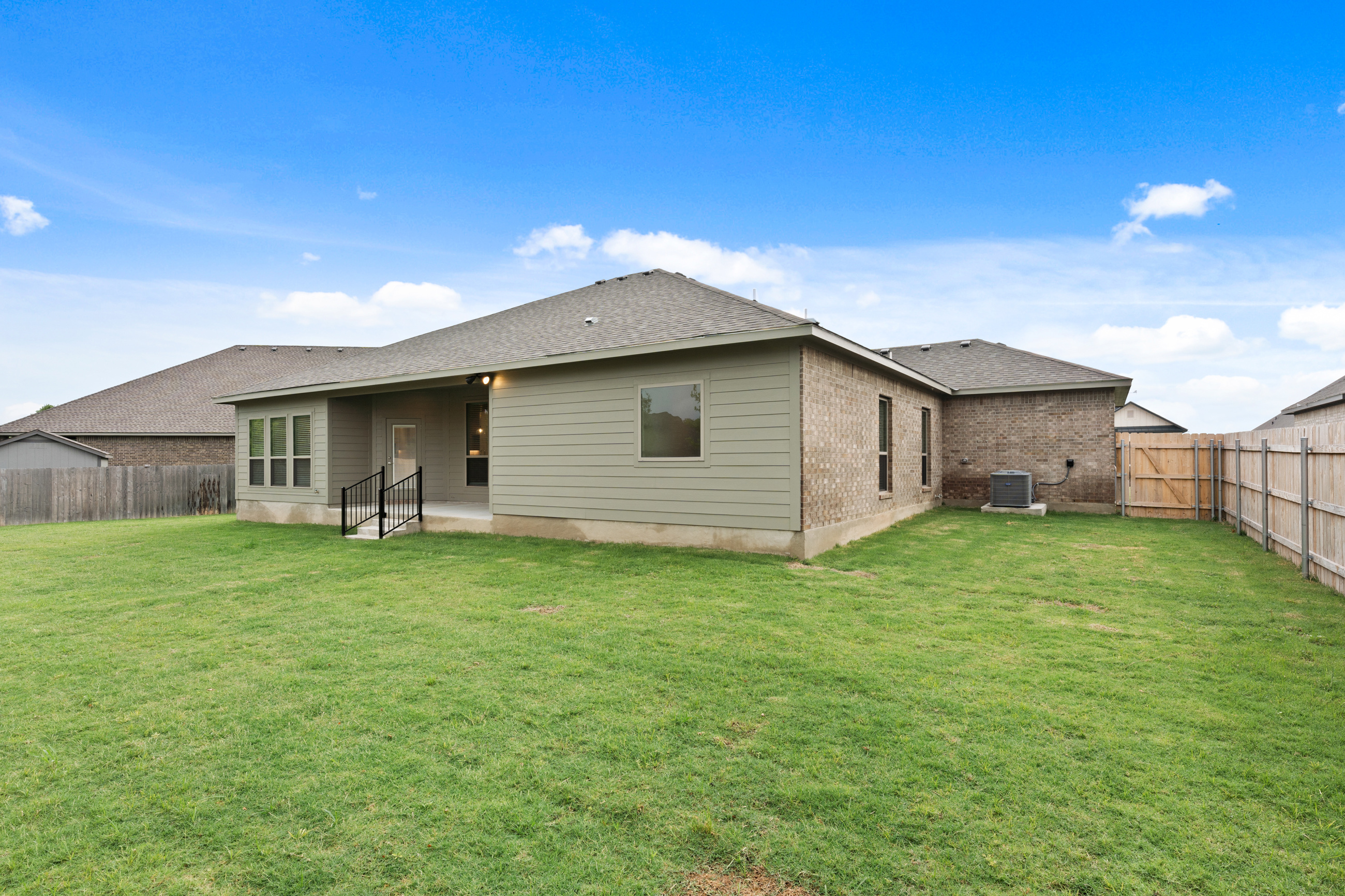 10827 campsite cove-46