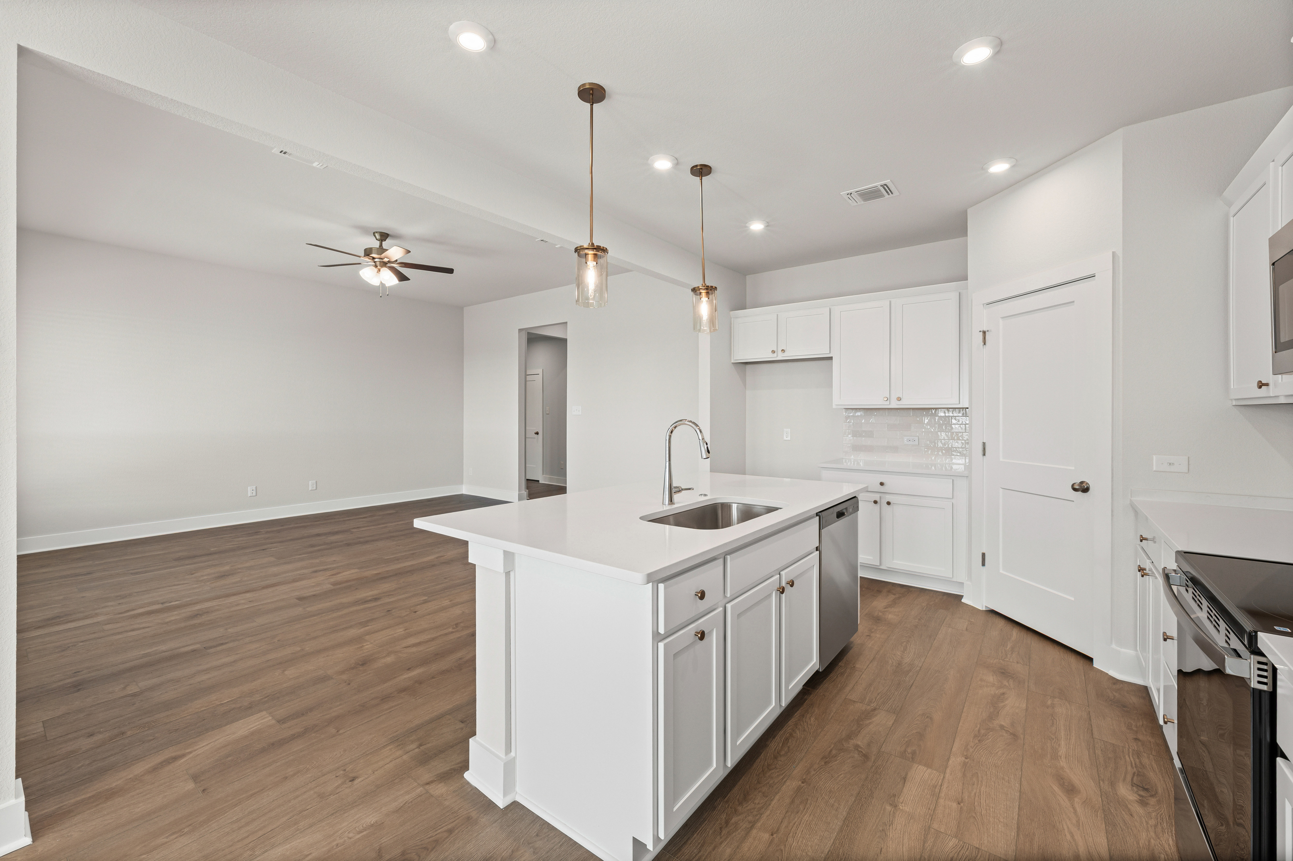 10_7117 hammermill-10