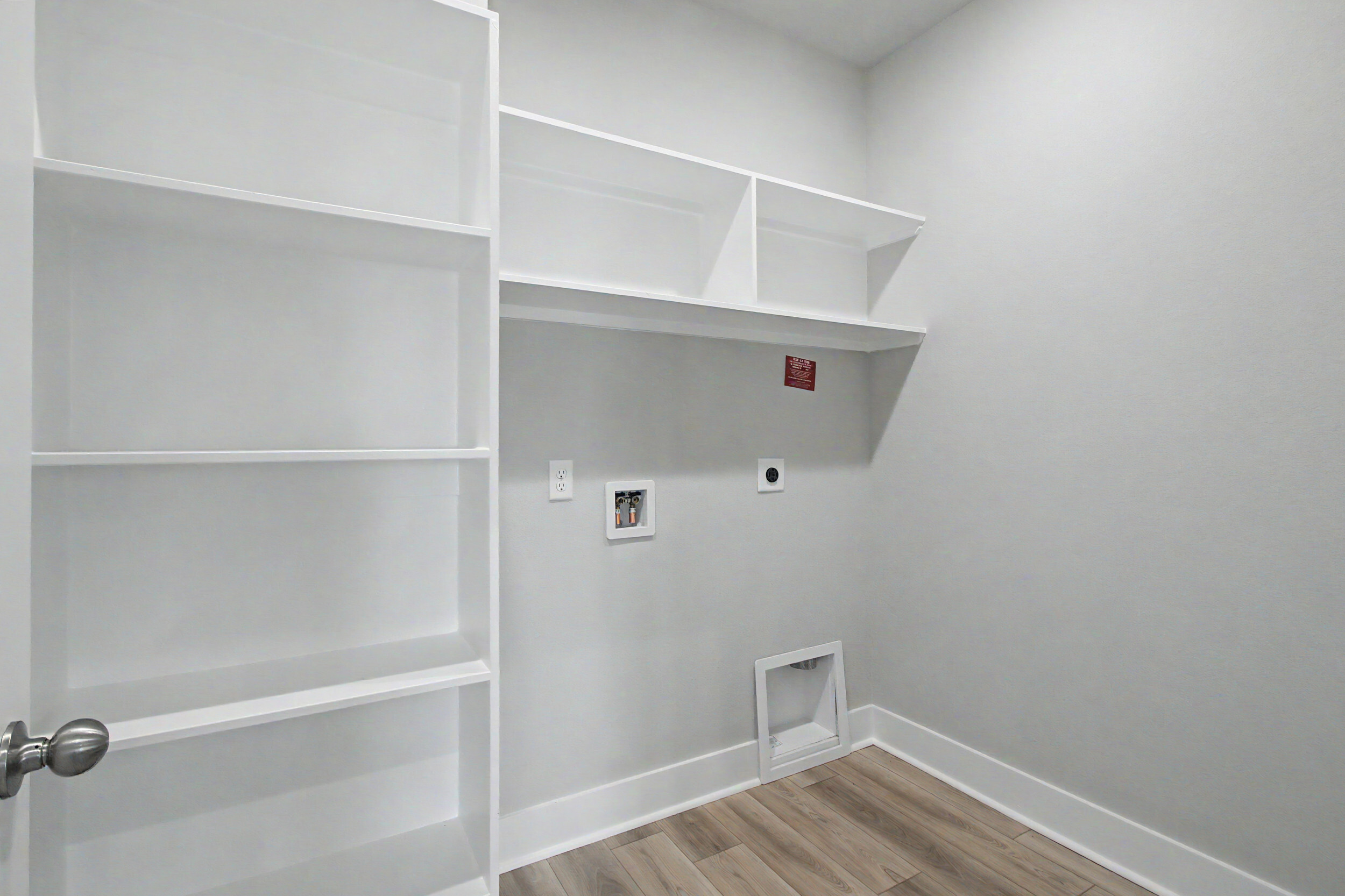 1232 Patriot Dr (23)