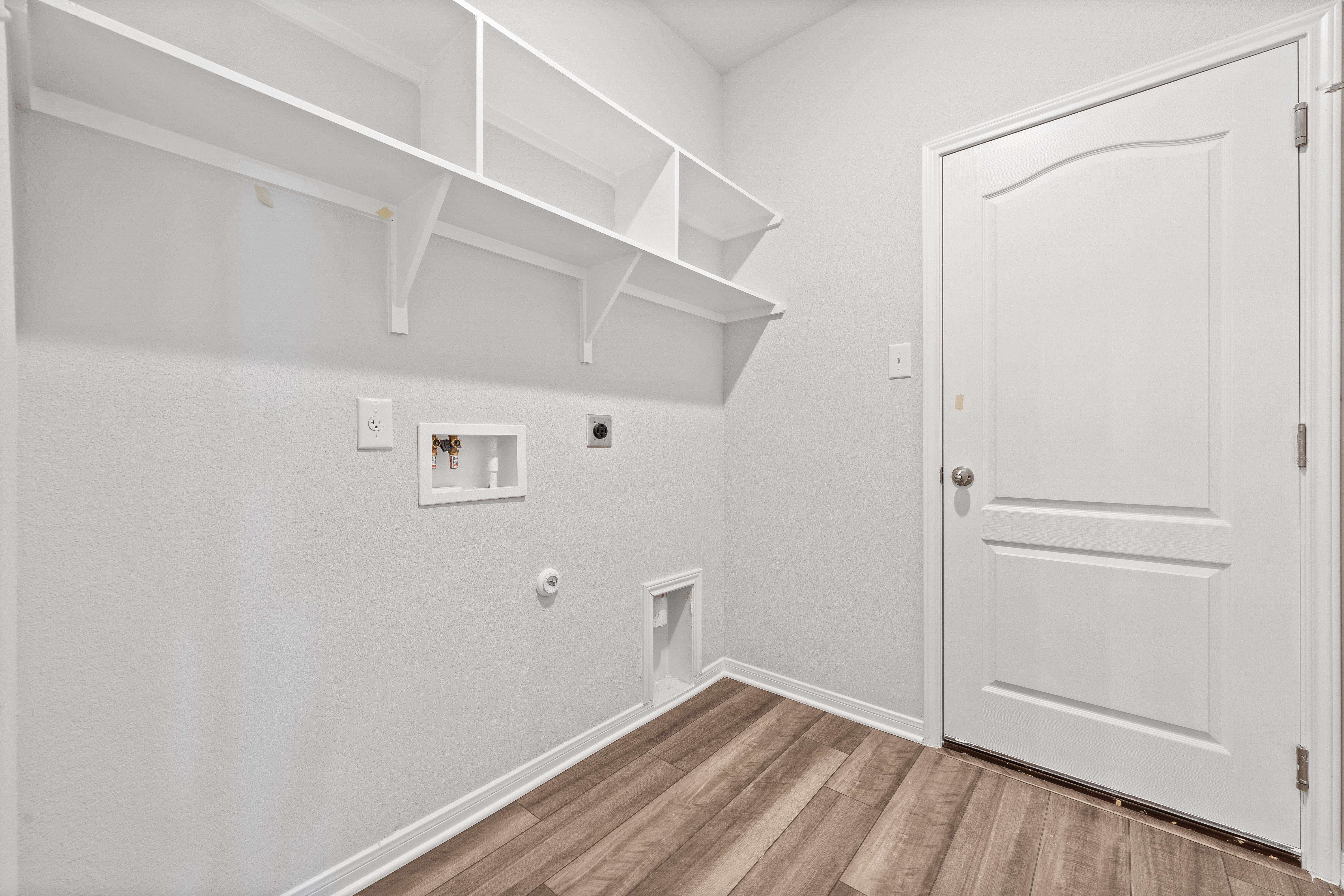 1313-logan-blvd-013