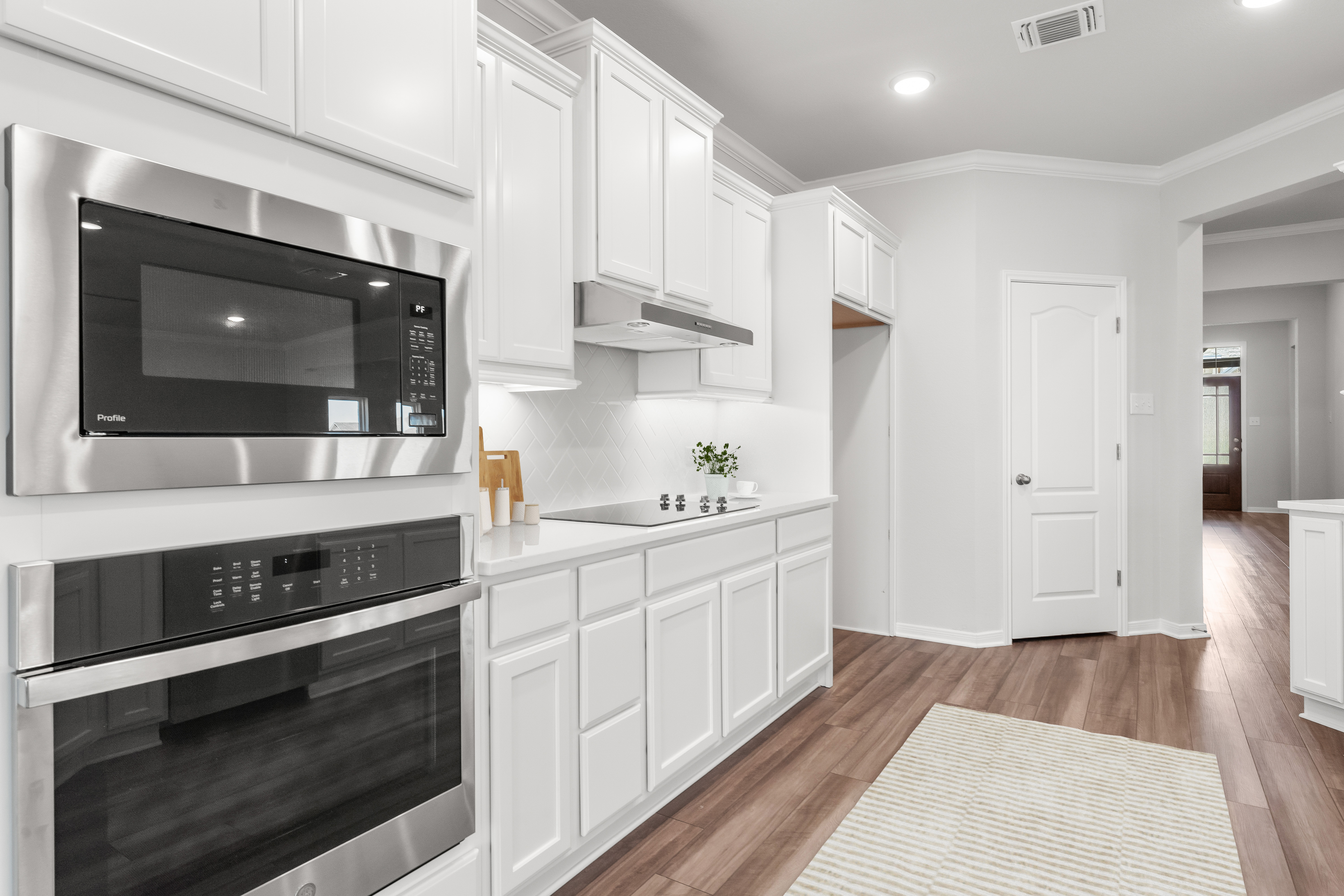 1313-logan-blvd-018-VS