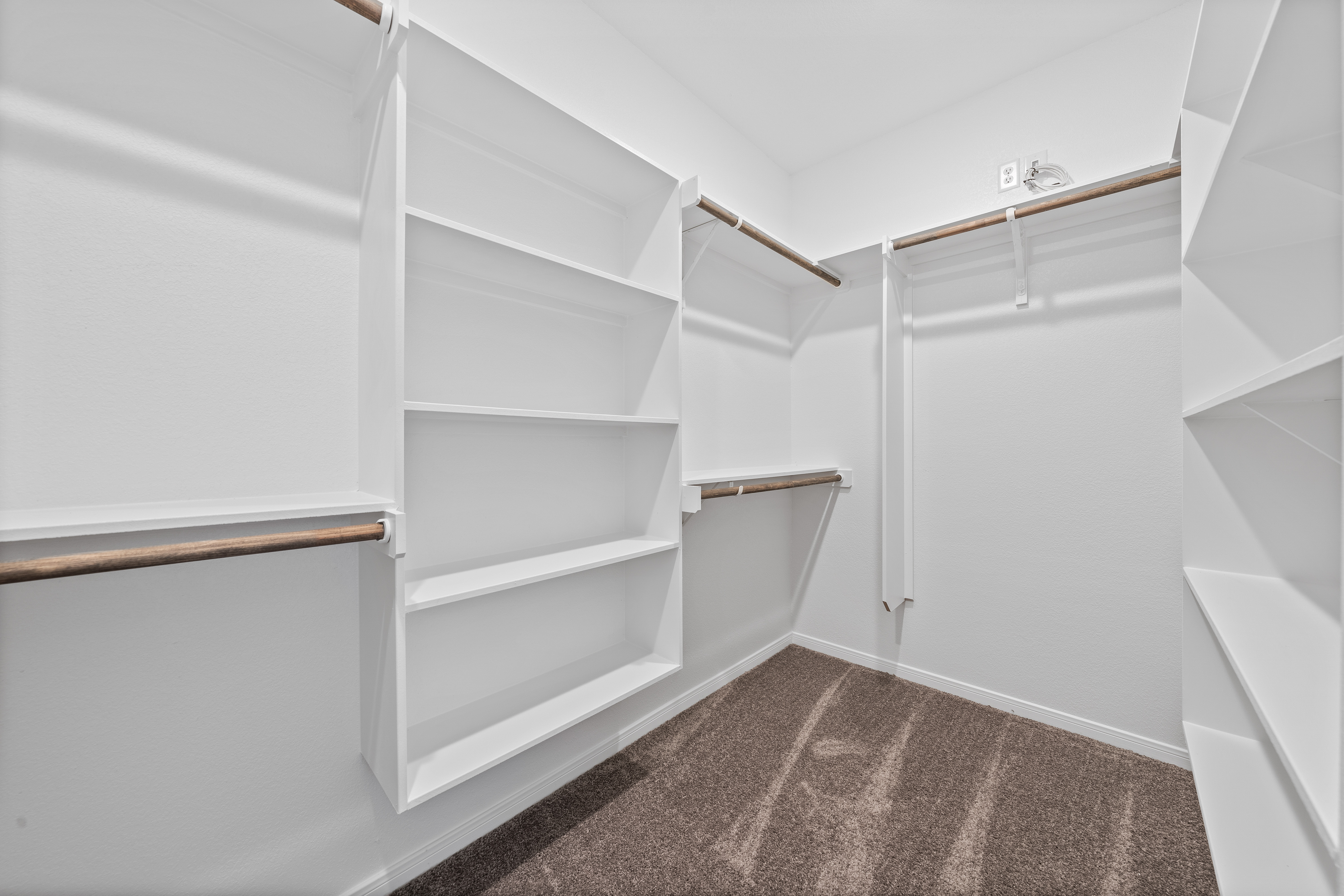 1313-logan-blvd-025