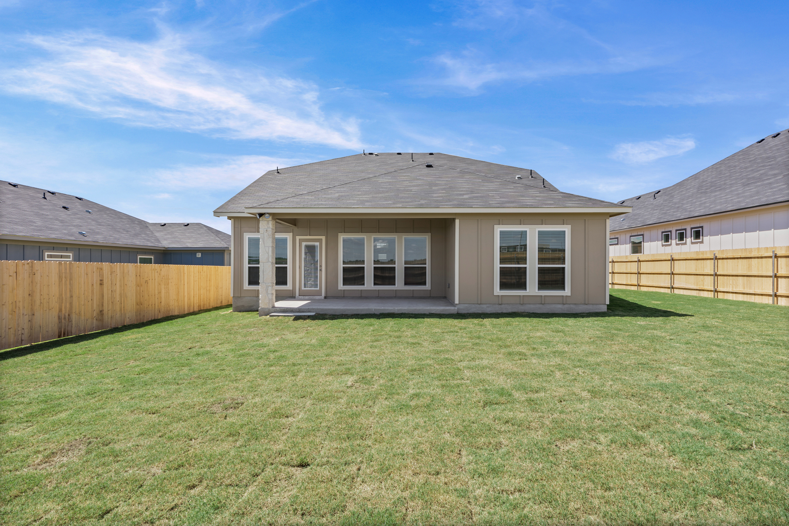 2014 yarrelton dr-34