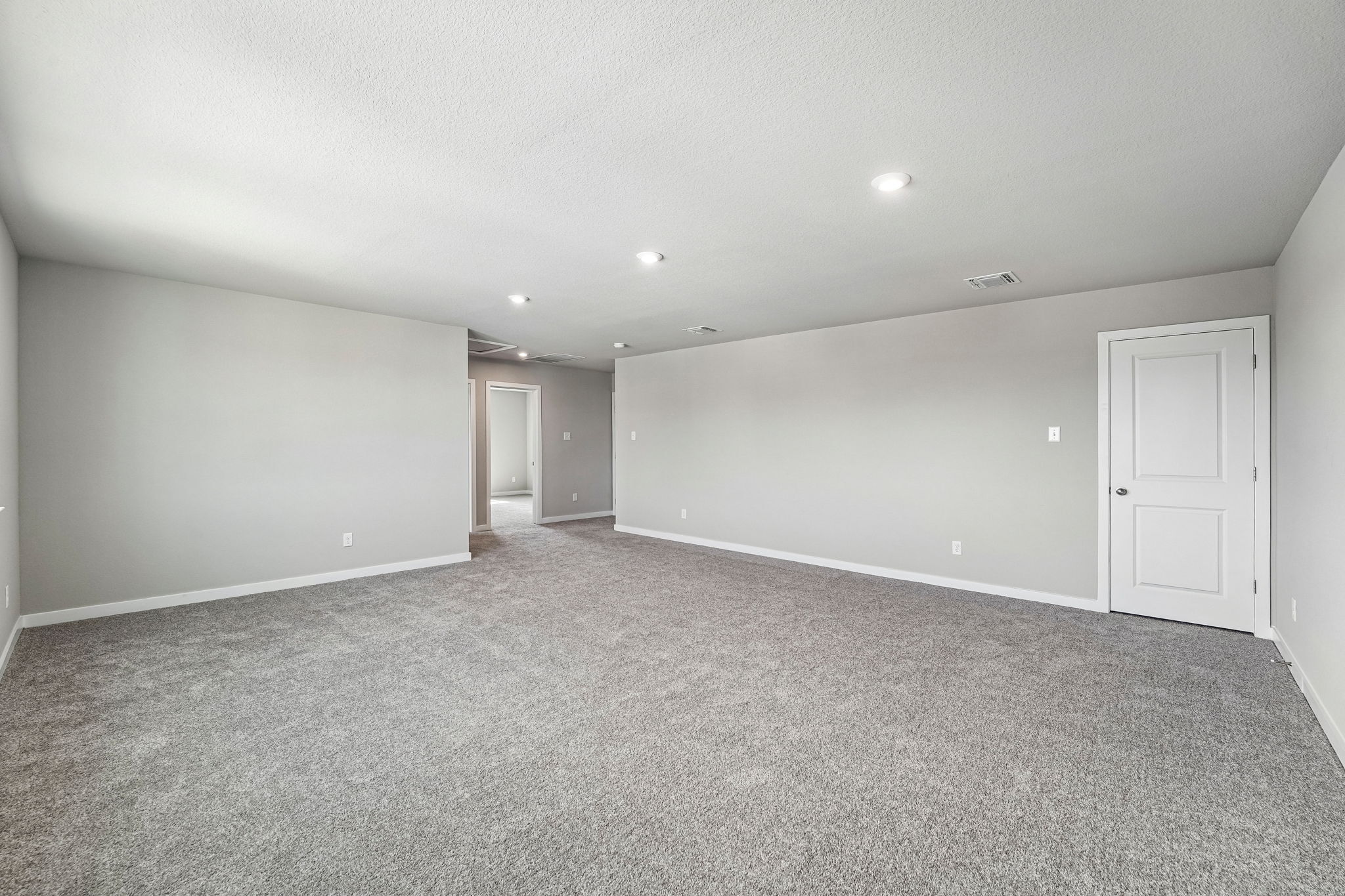2027 Ratibor Dr (11)