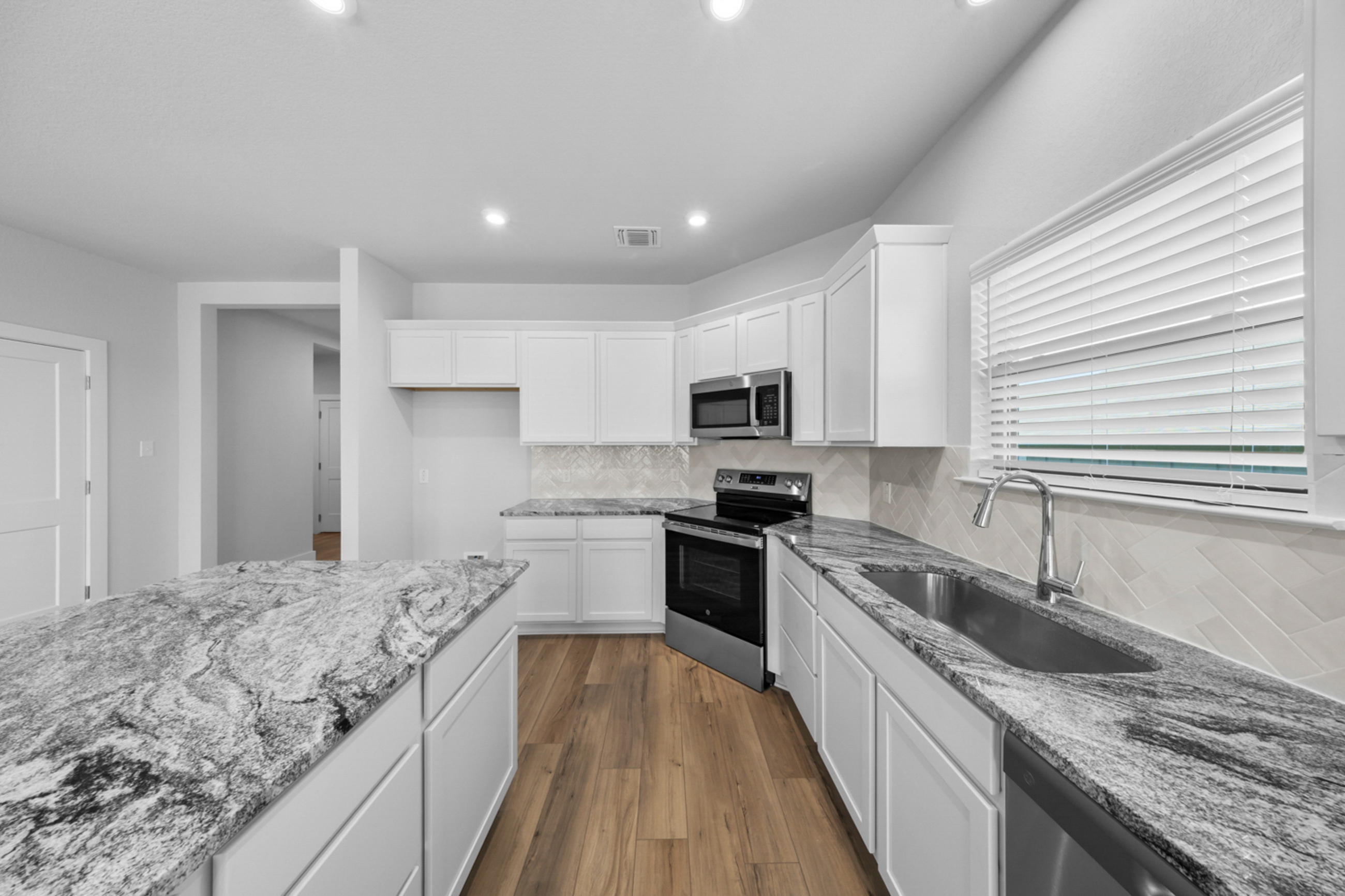 2029 zabcikville dr-12