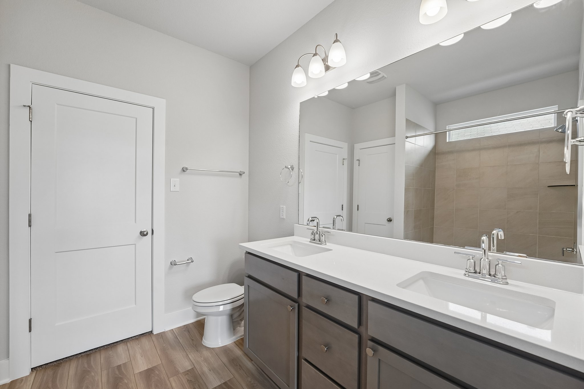 25-web-or-mls-Sitka Dr-S1006-025