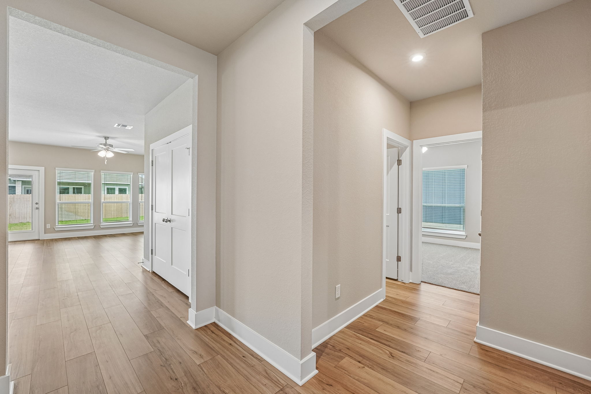 2620 fox River Dr (11)