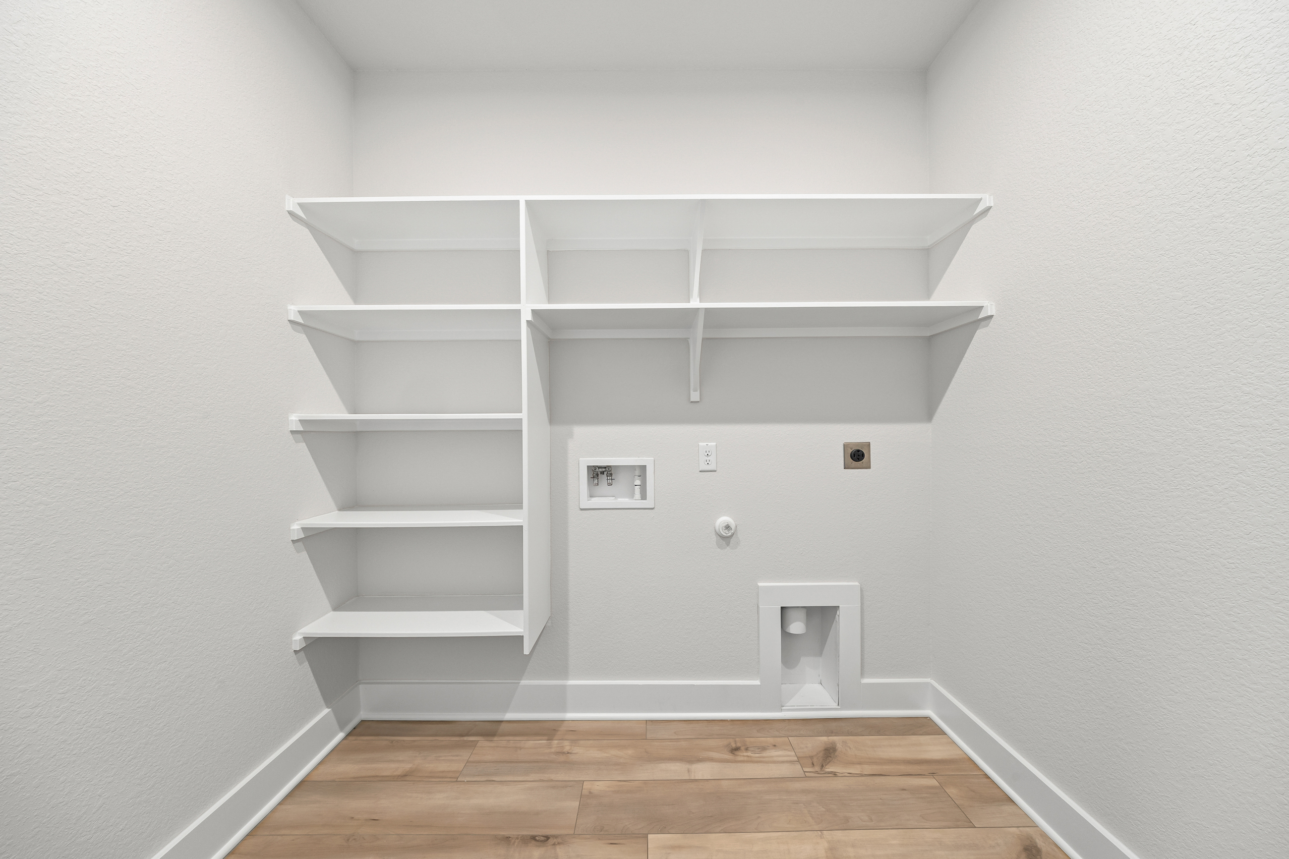 2708 wasilla dr-26
