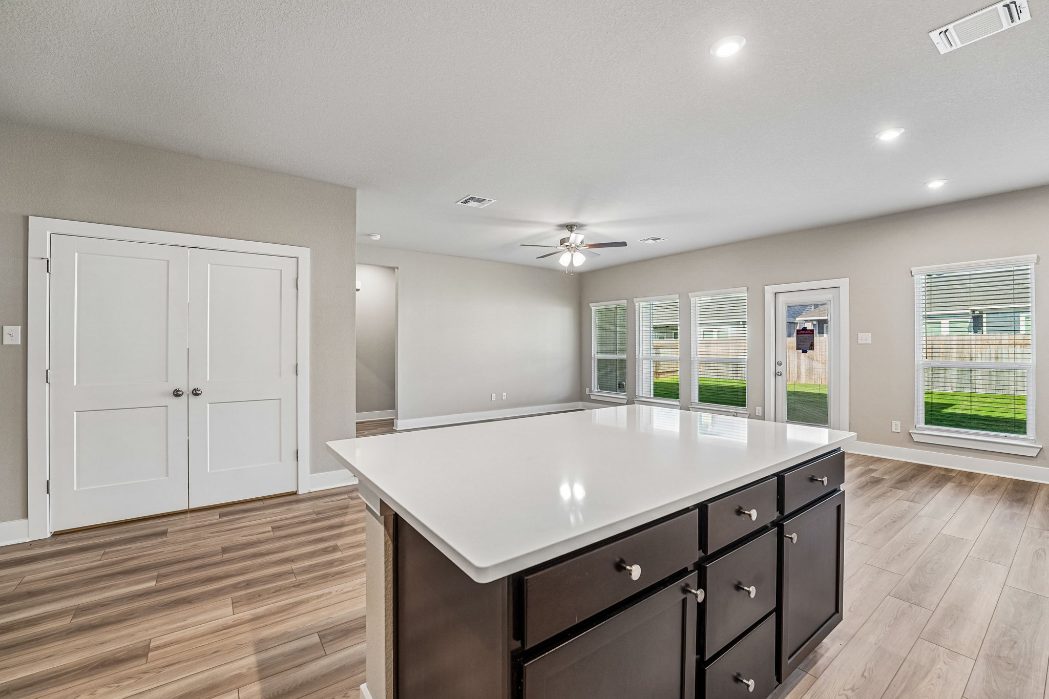 2806 Wasilla Dr (33)