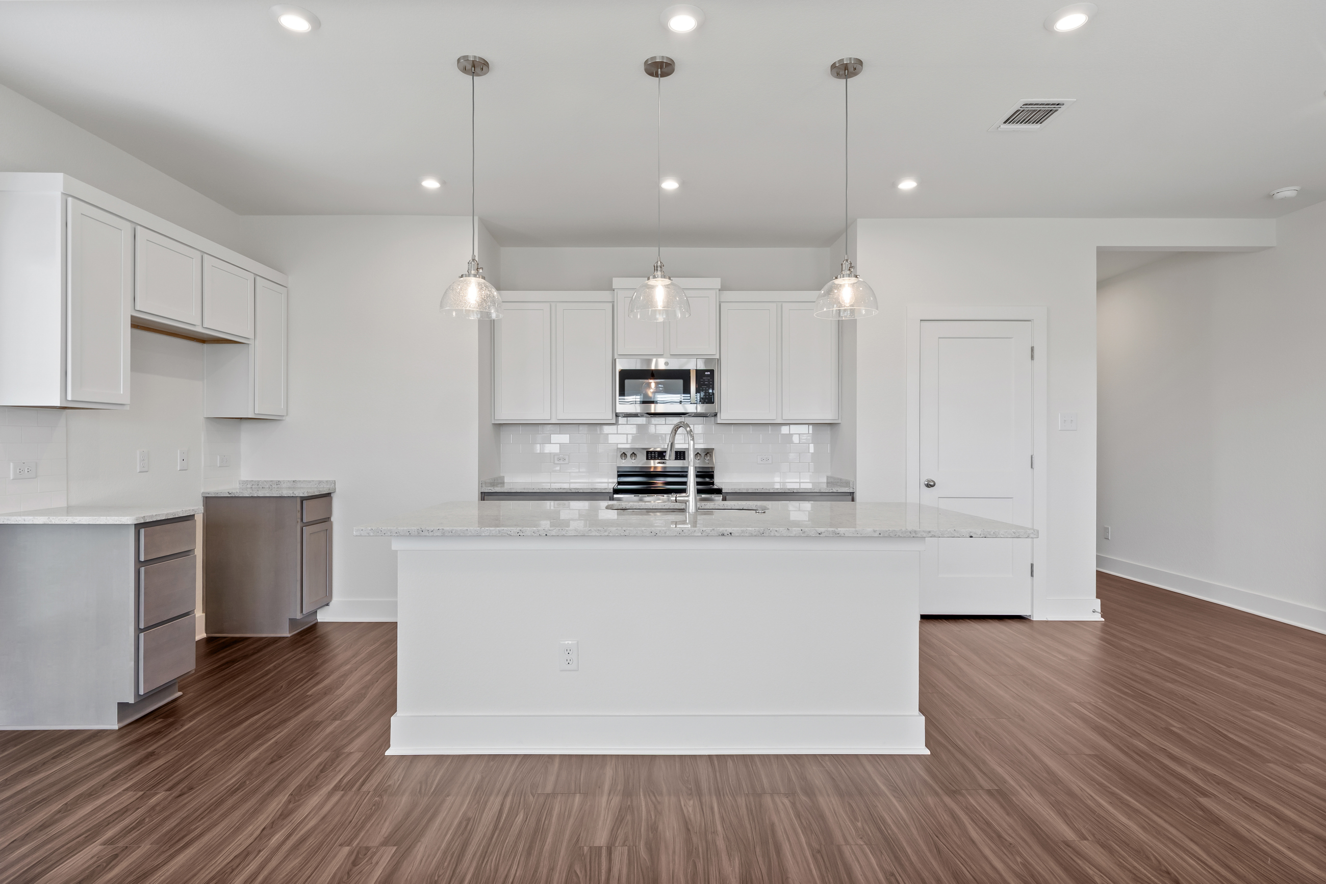 2821 wasilla dr-11