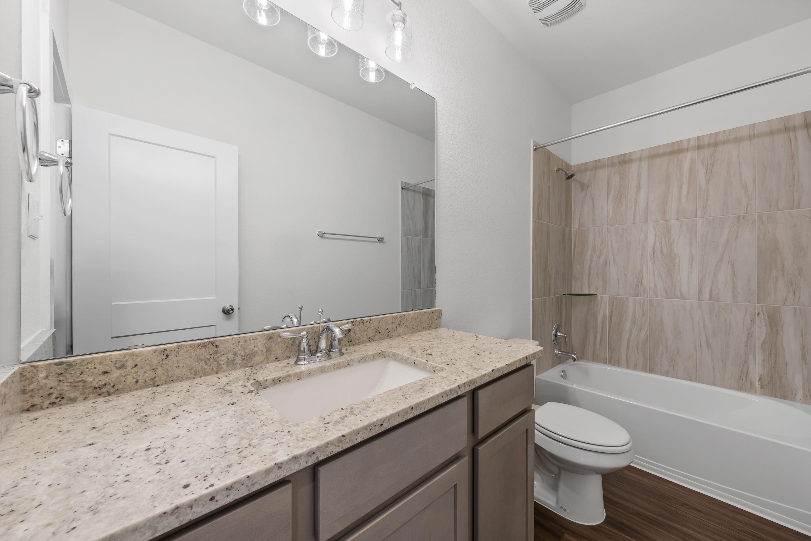 2821 wasilla dr-20