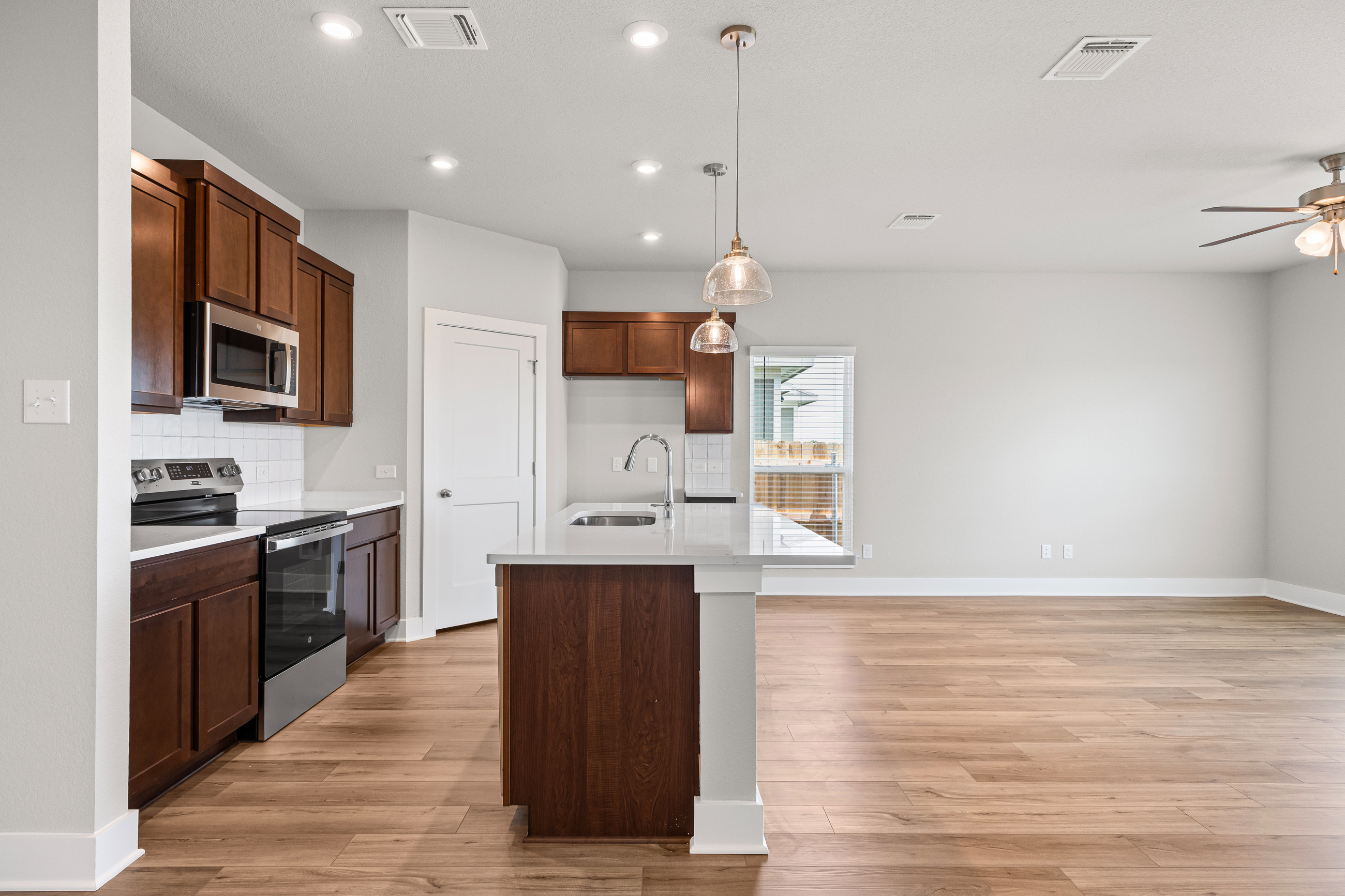2825 wasilla dr-11