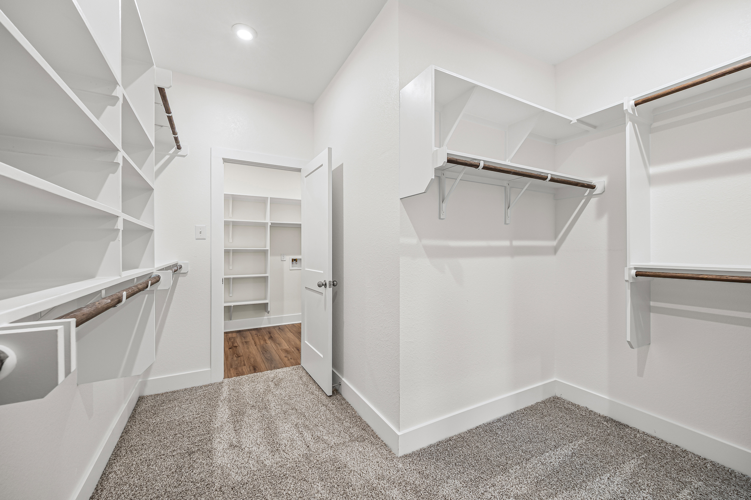 2828 fox river dr-36