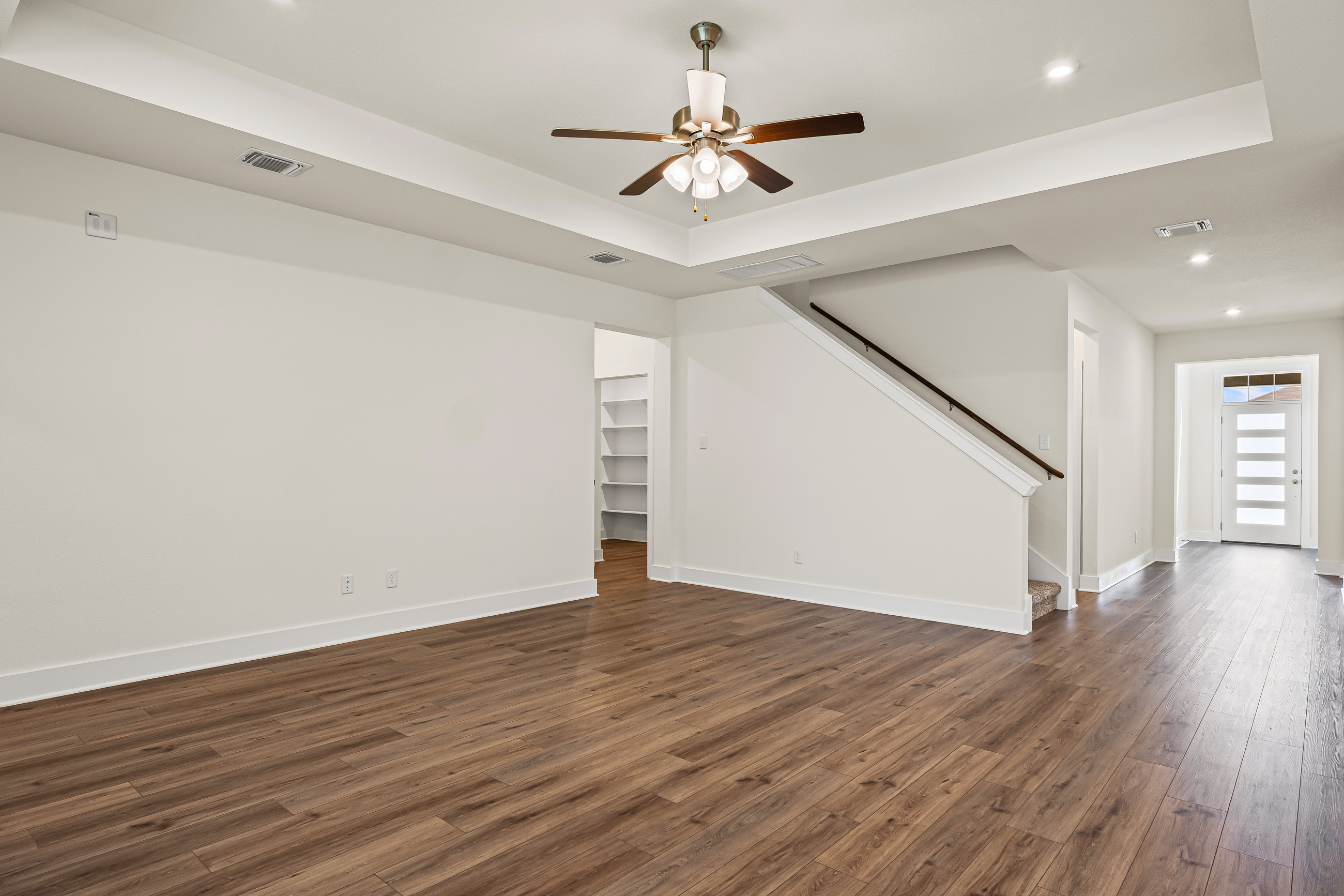 2828 fox river dr-5