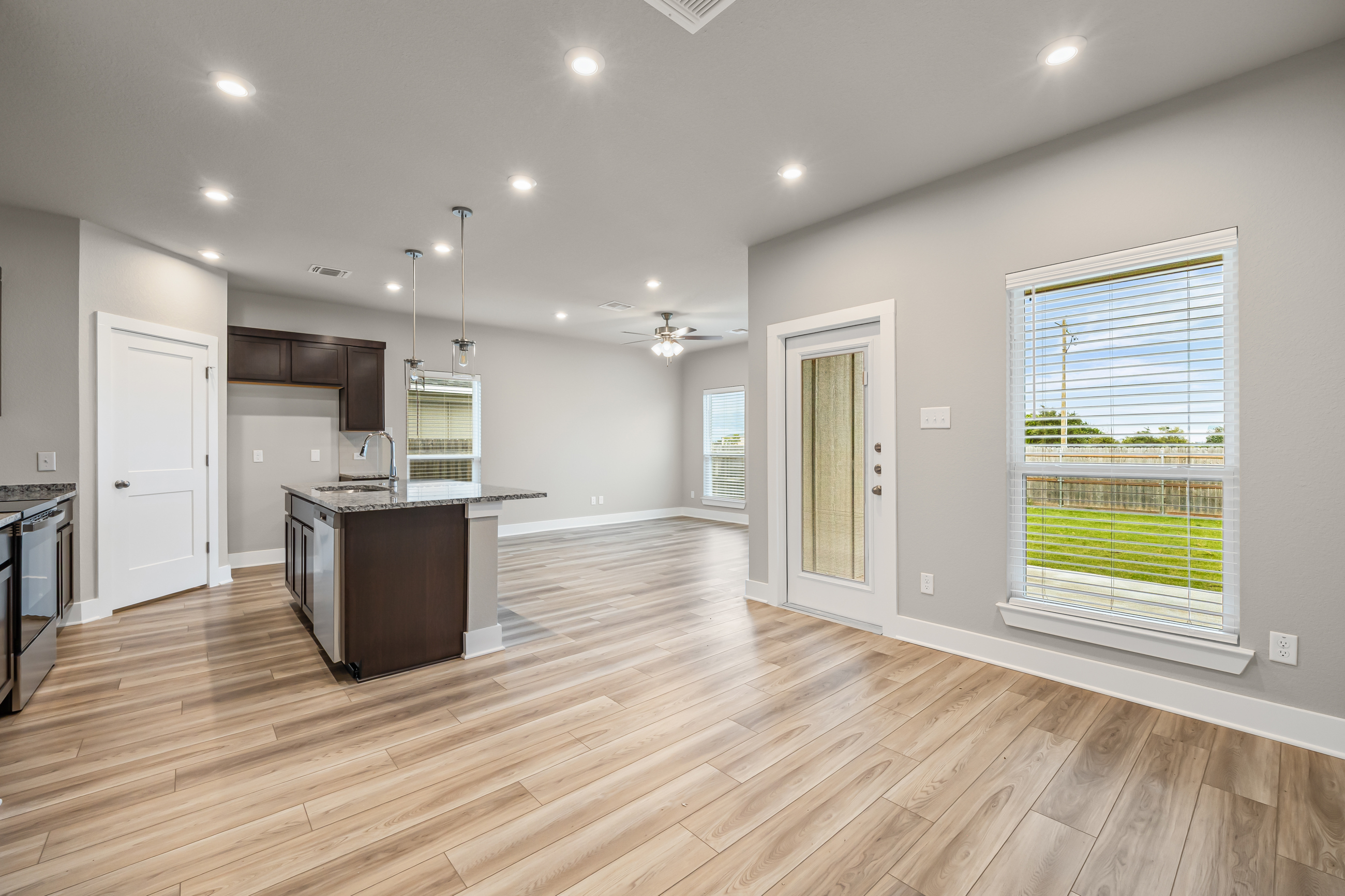 2829 wasilla dr-4