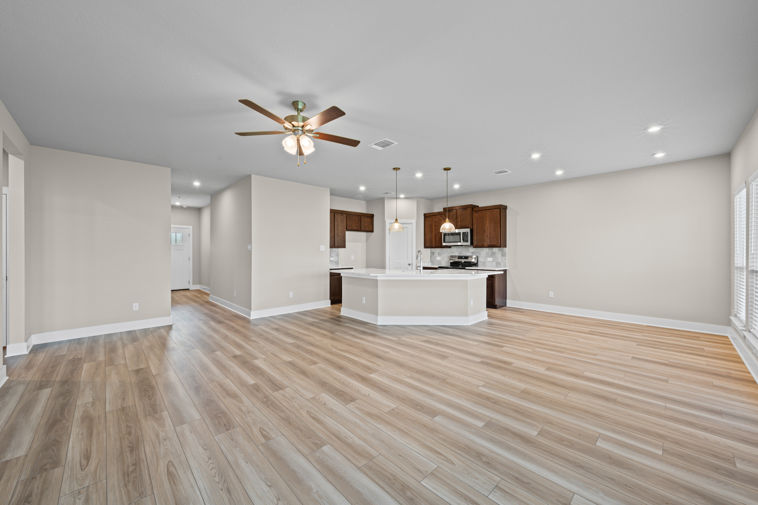 2832 fox river-10