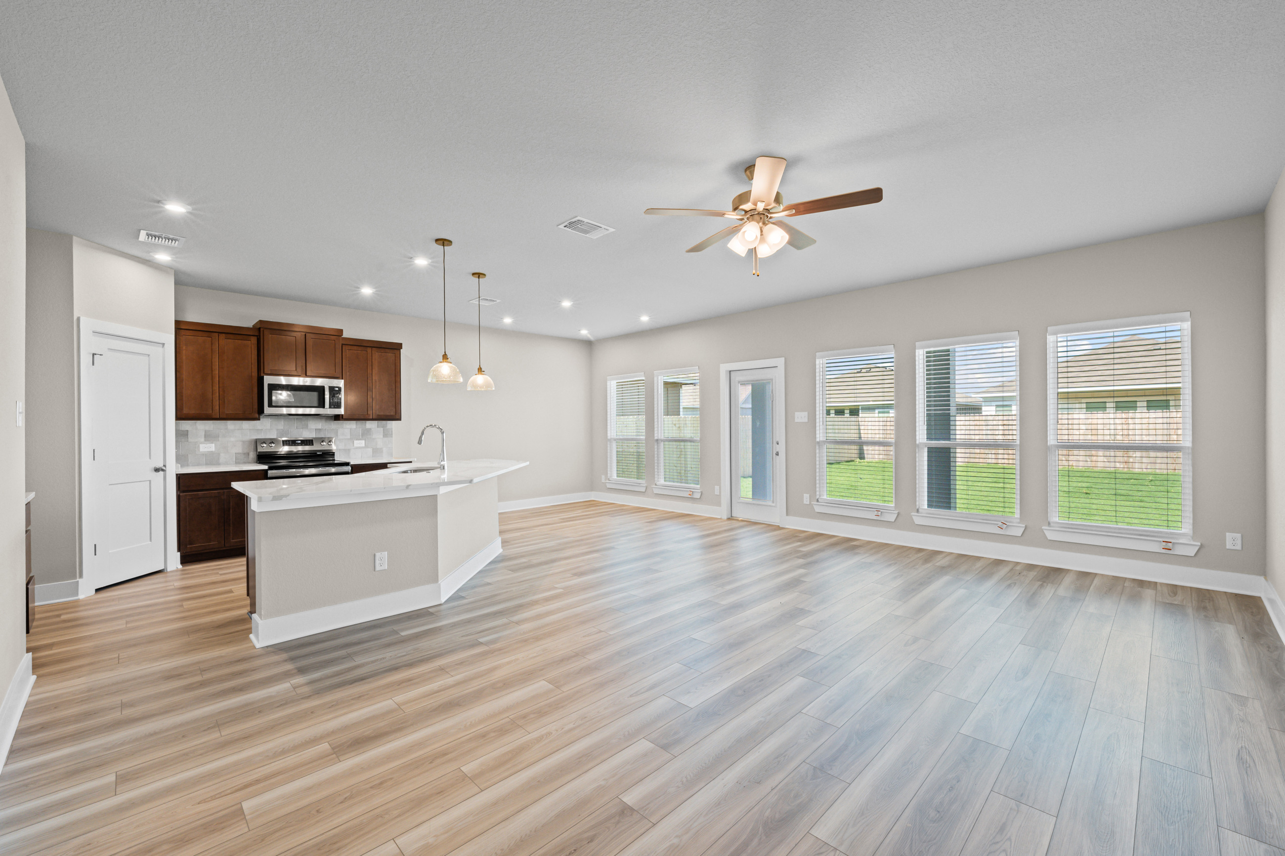 2832 fox river-9