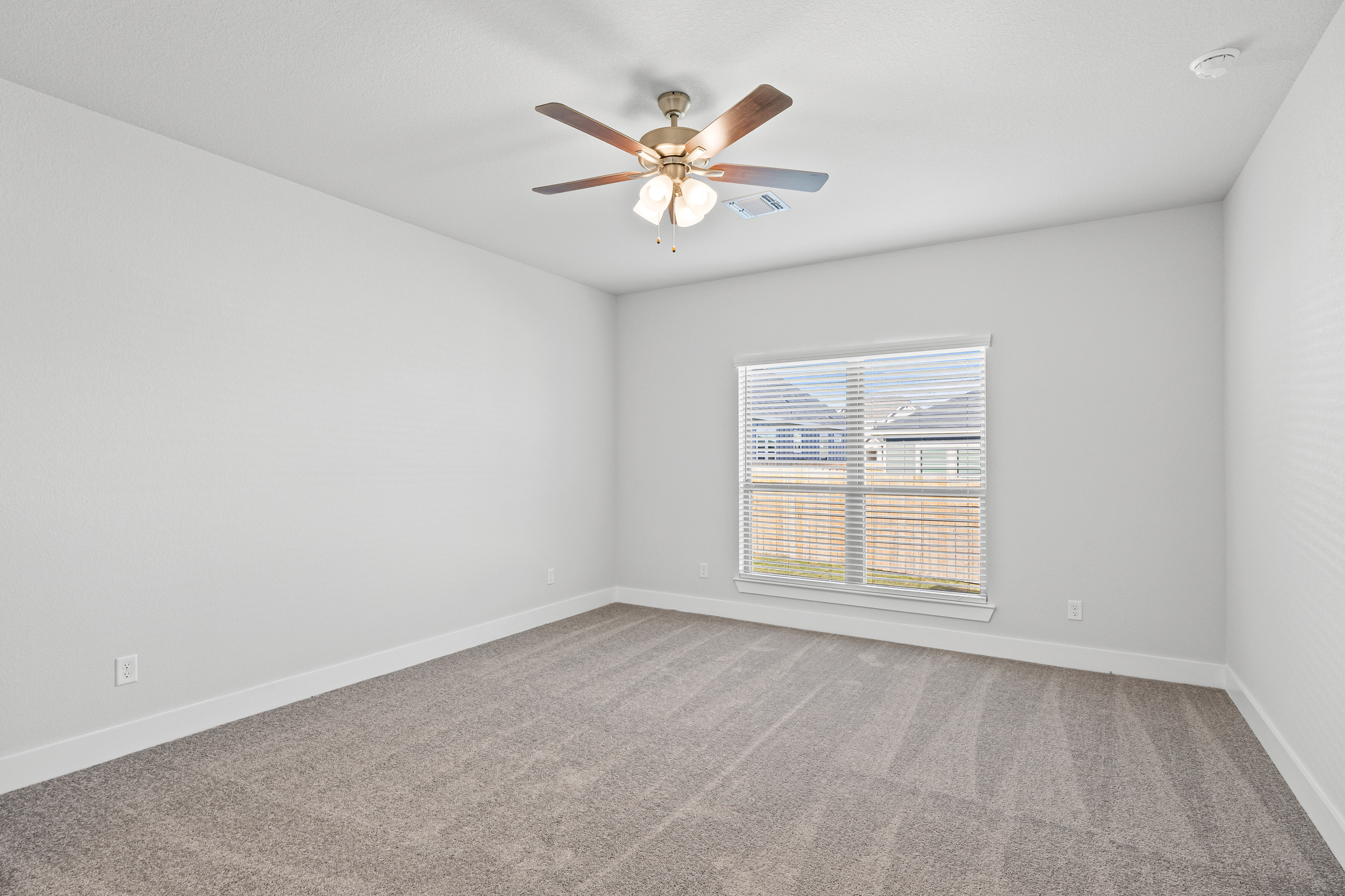 31_2030 westphalia dr-31