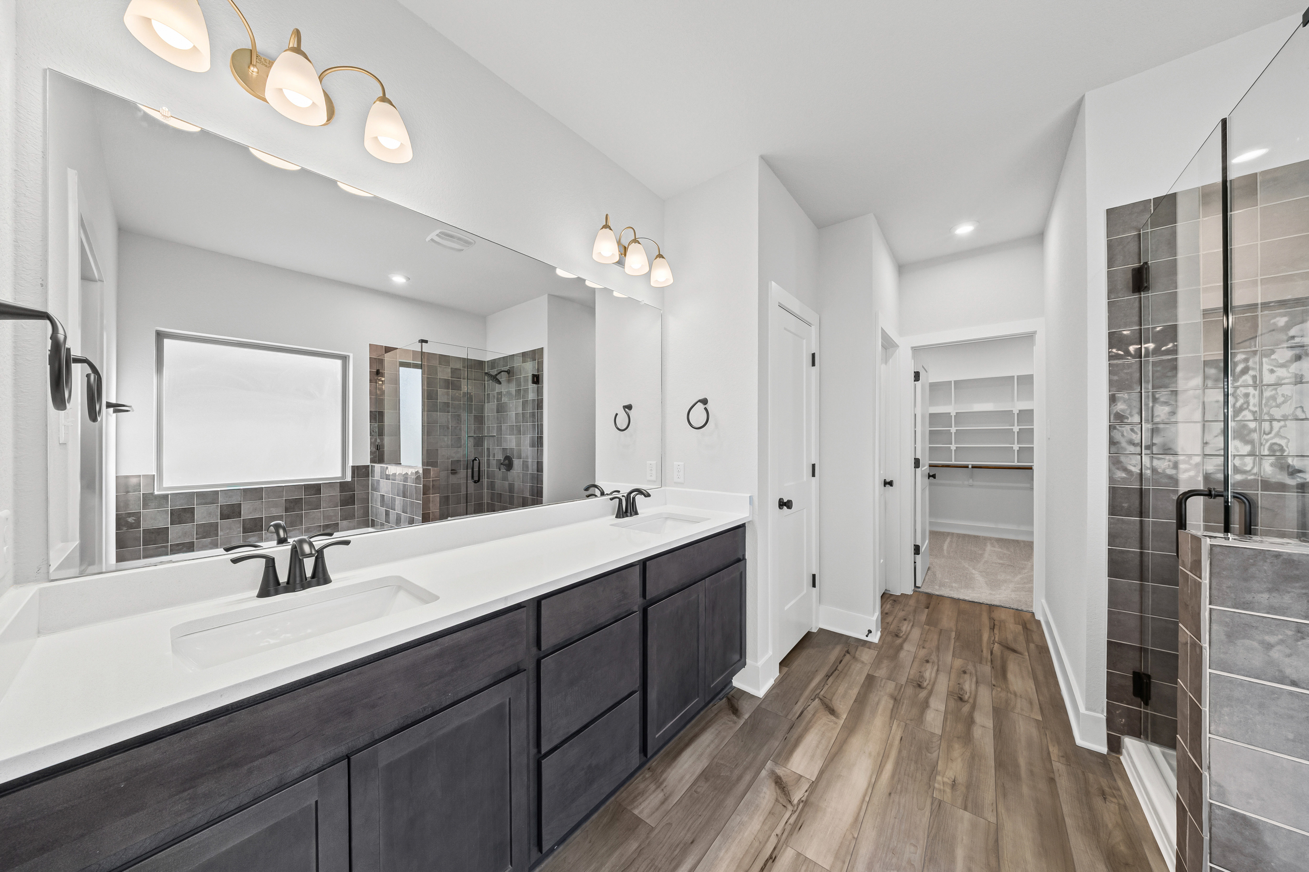 34_2030 westphalia dr-34