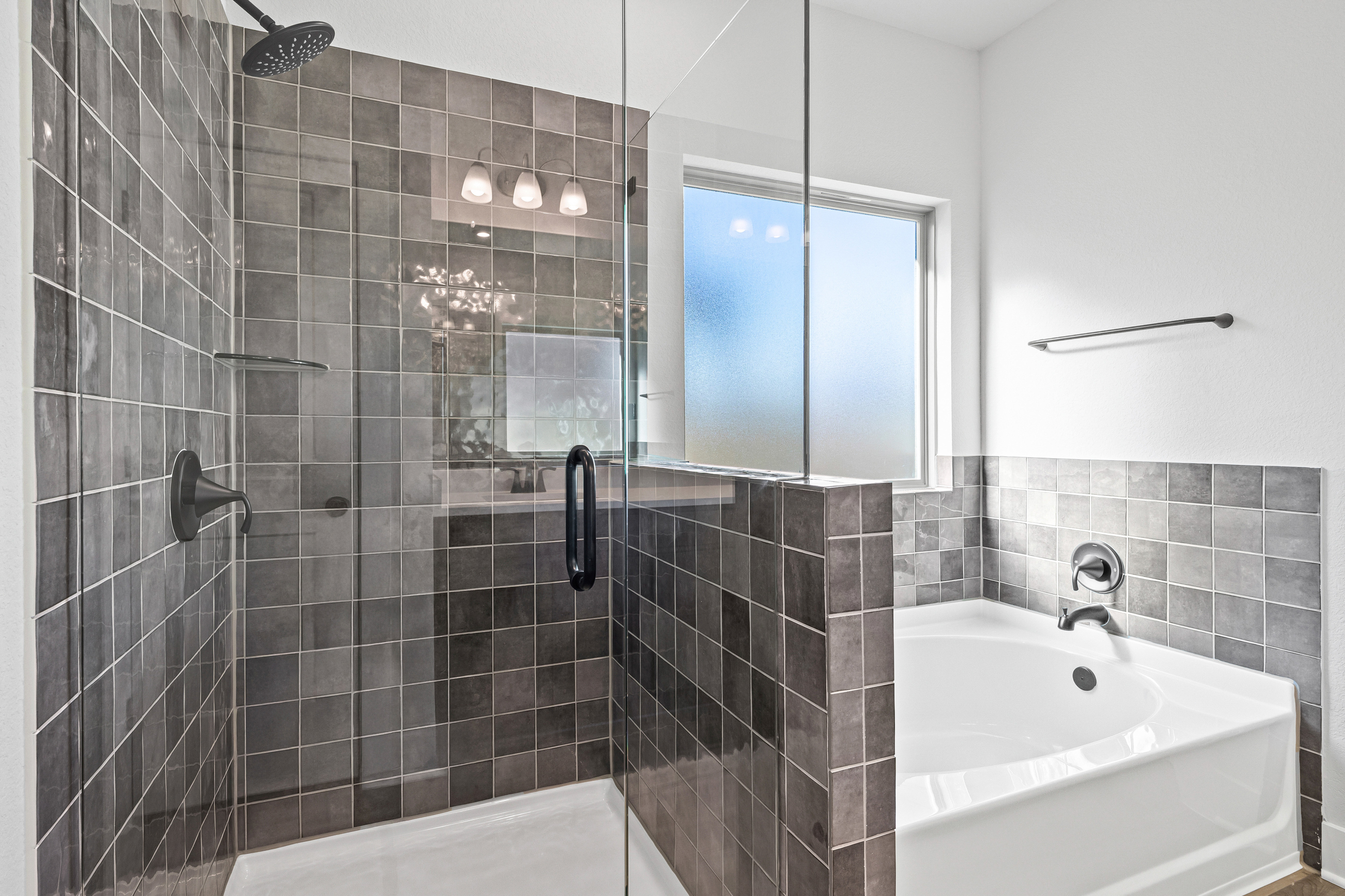 37_2030 westphalia dr-37