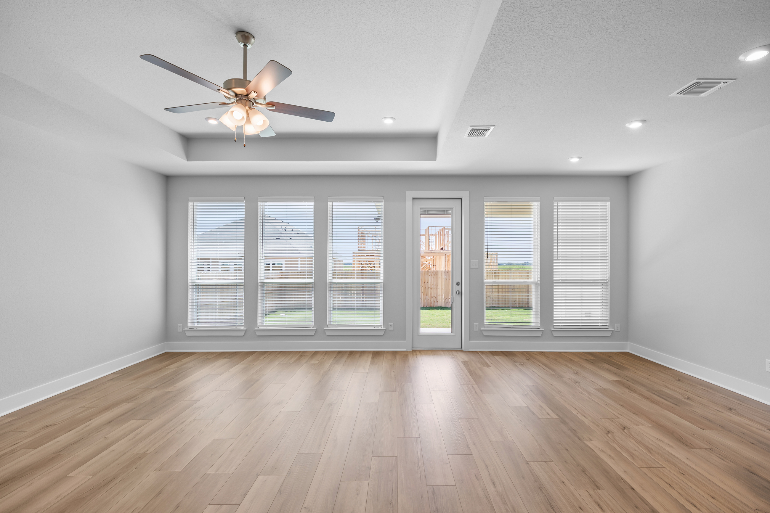 419 winscott dr-7