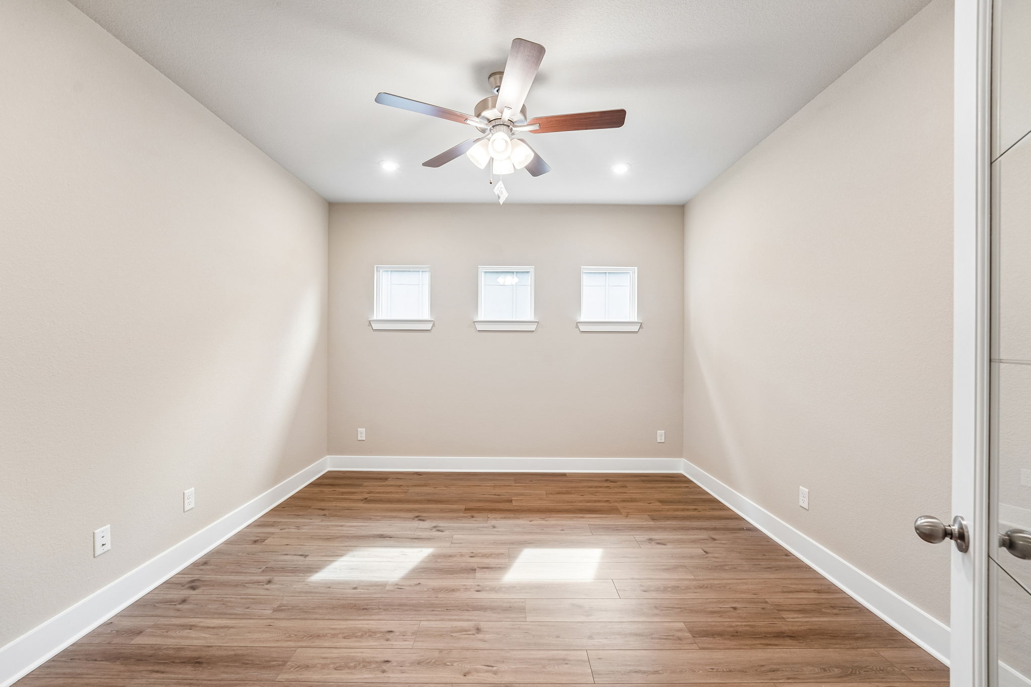 445 Pipe Creek (15)