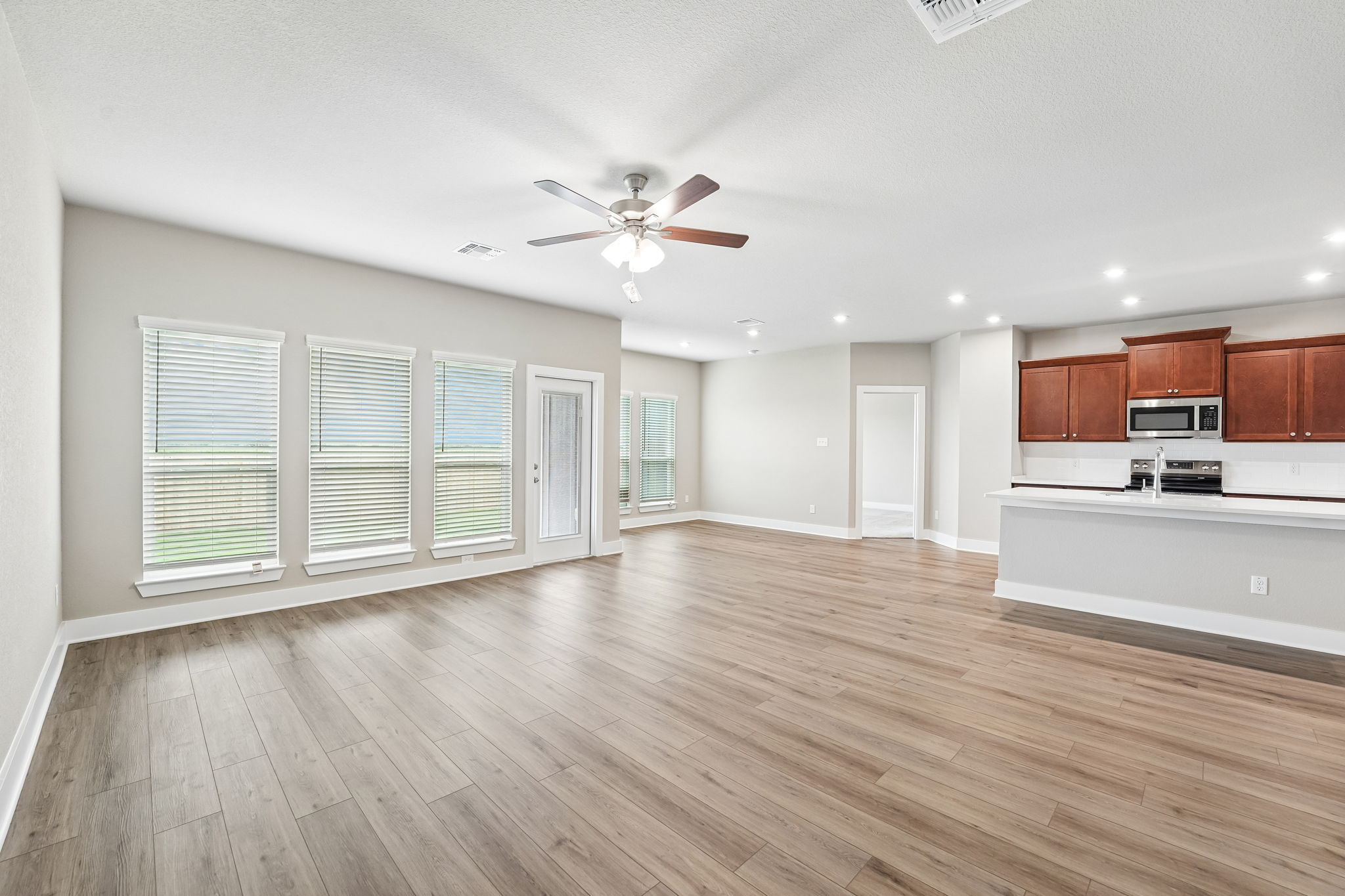 445 Pipe Creek (32)