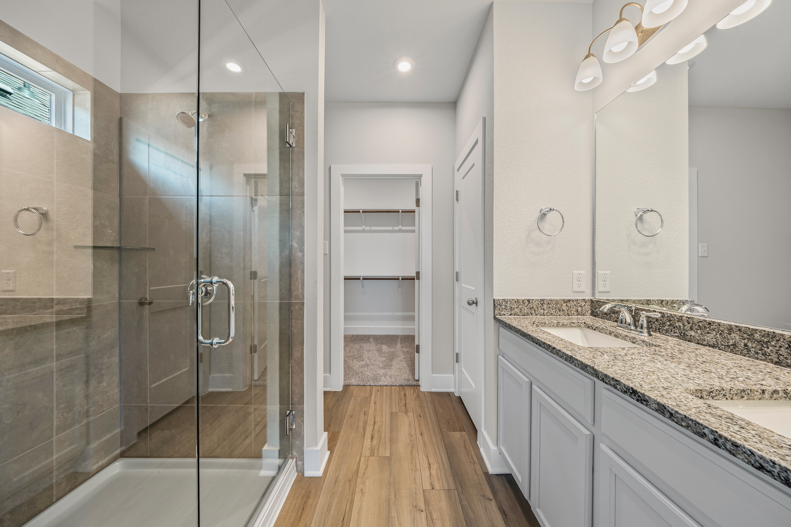 4561 allison dr-24