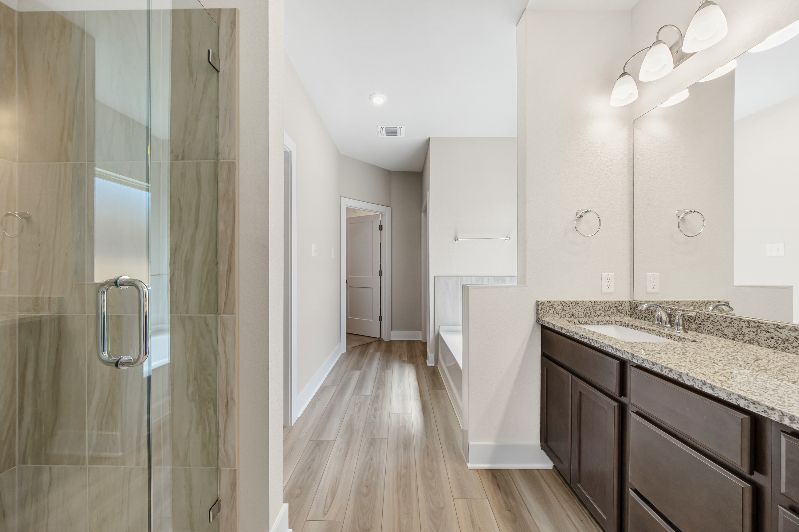 4601 allison dr-26