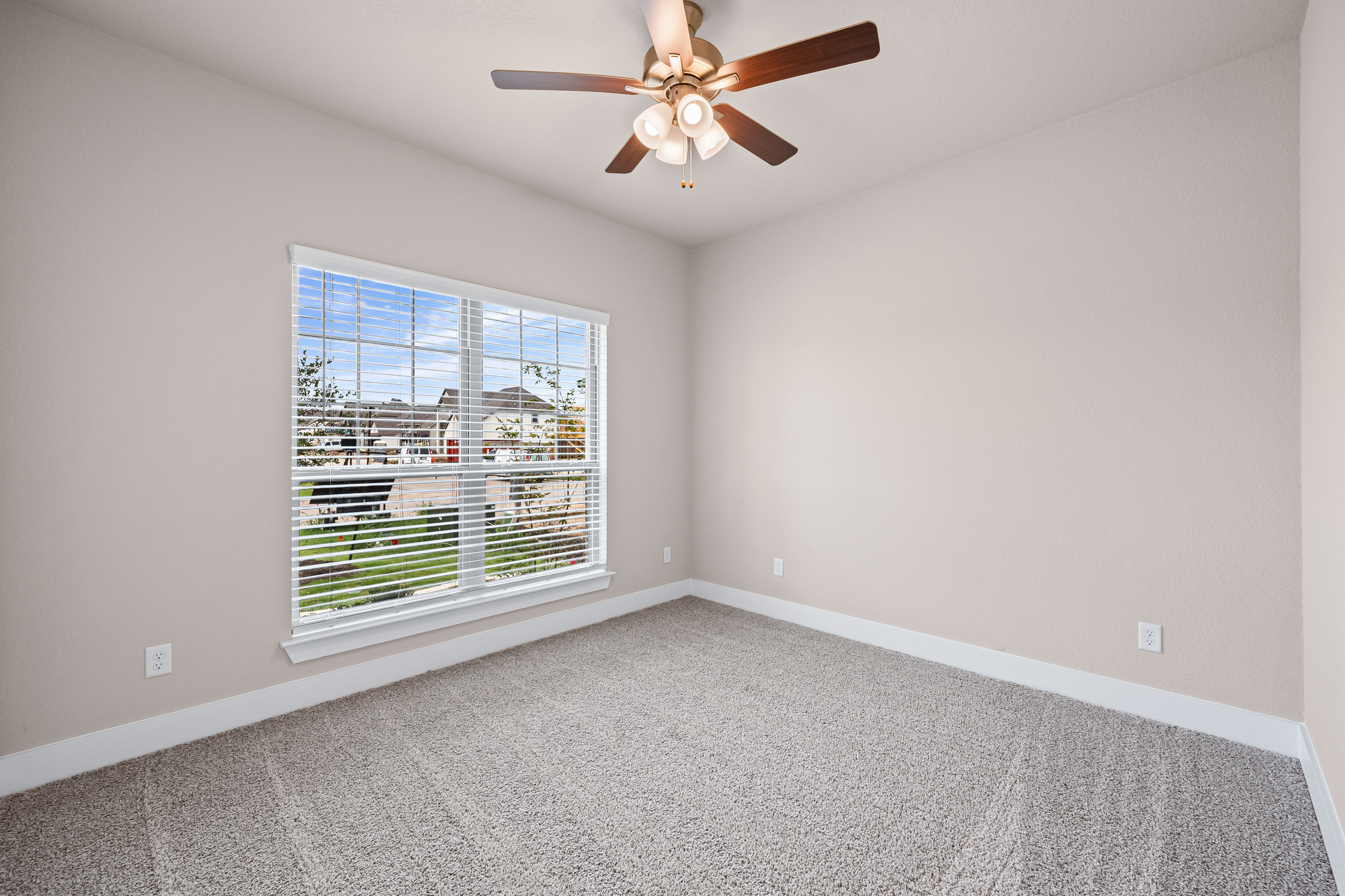 4607 allison dr-12