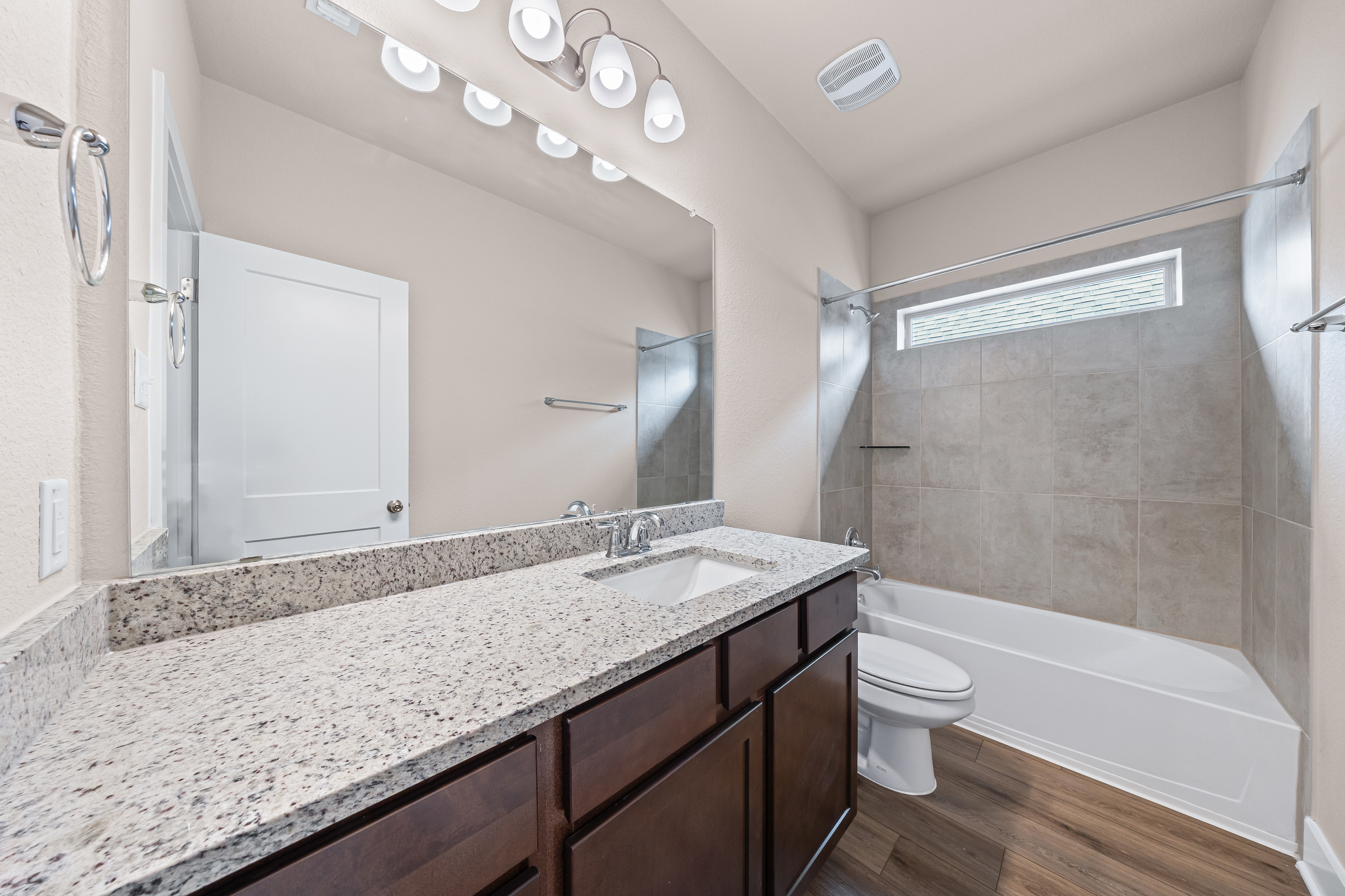 4607 allison dr-14