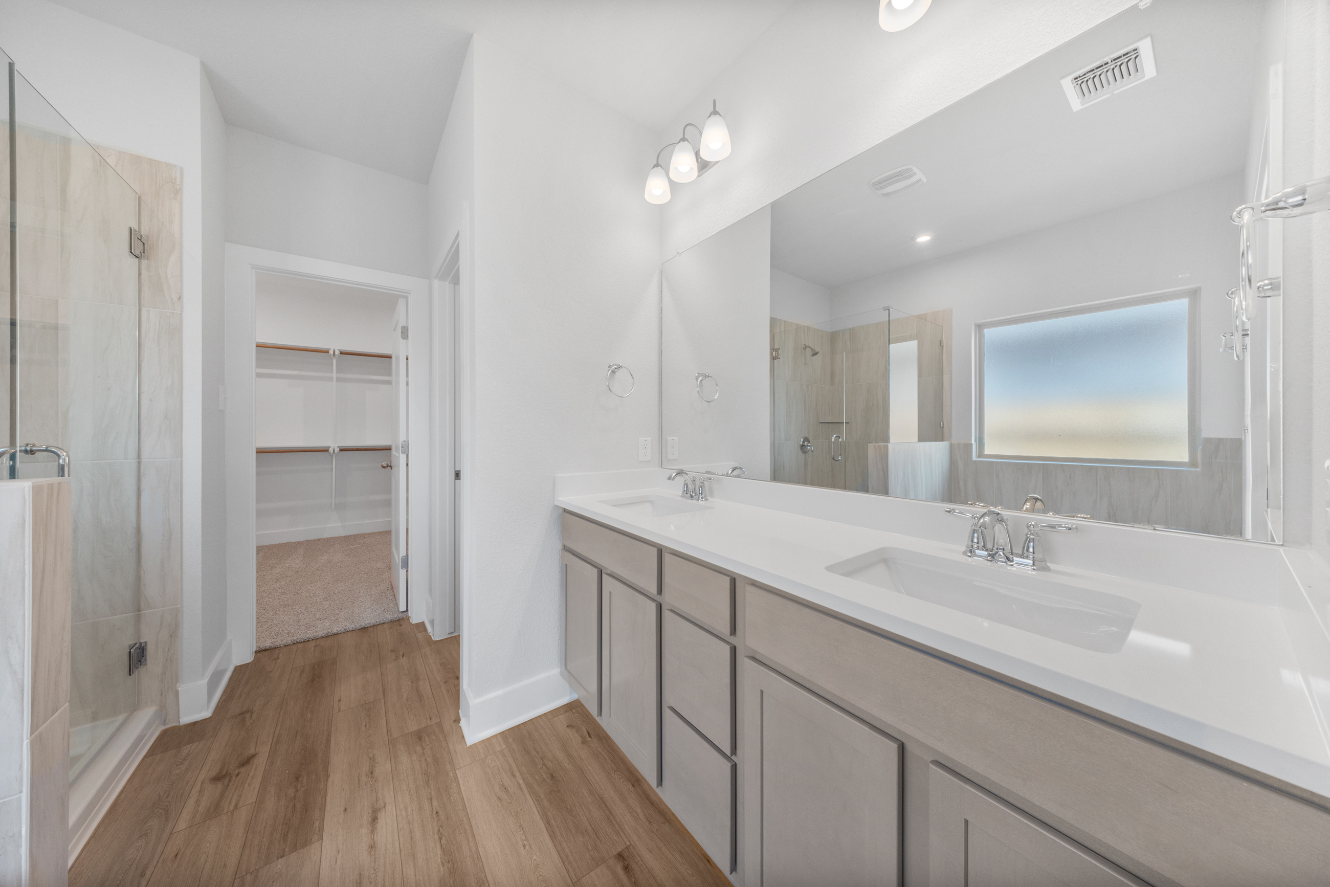 4613 allison dr-27