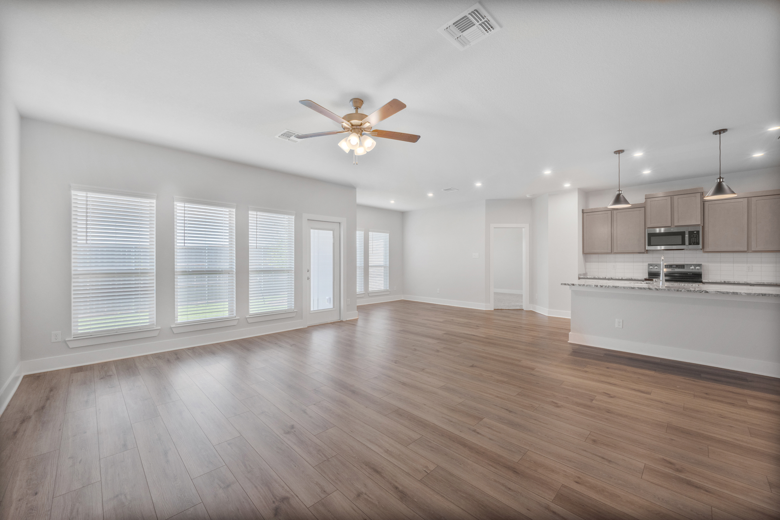 4613 allison dr-5