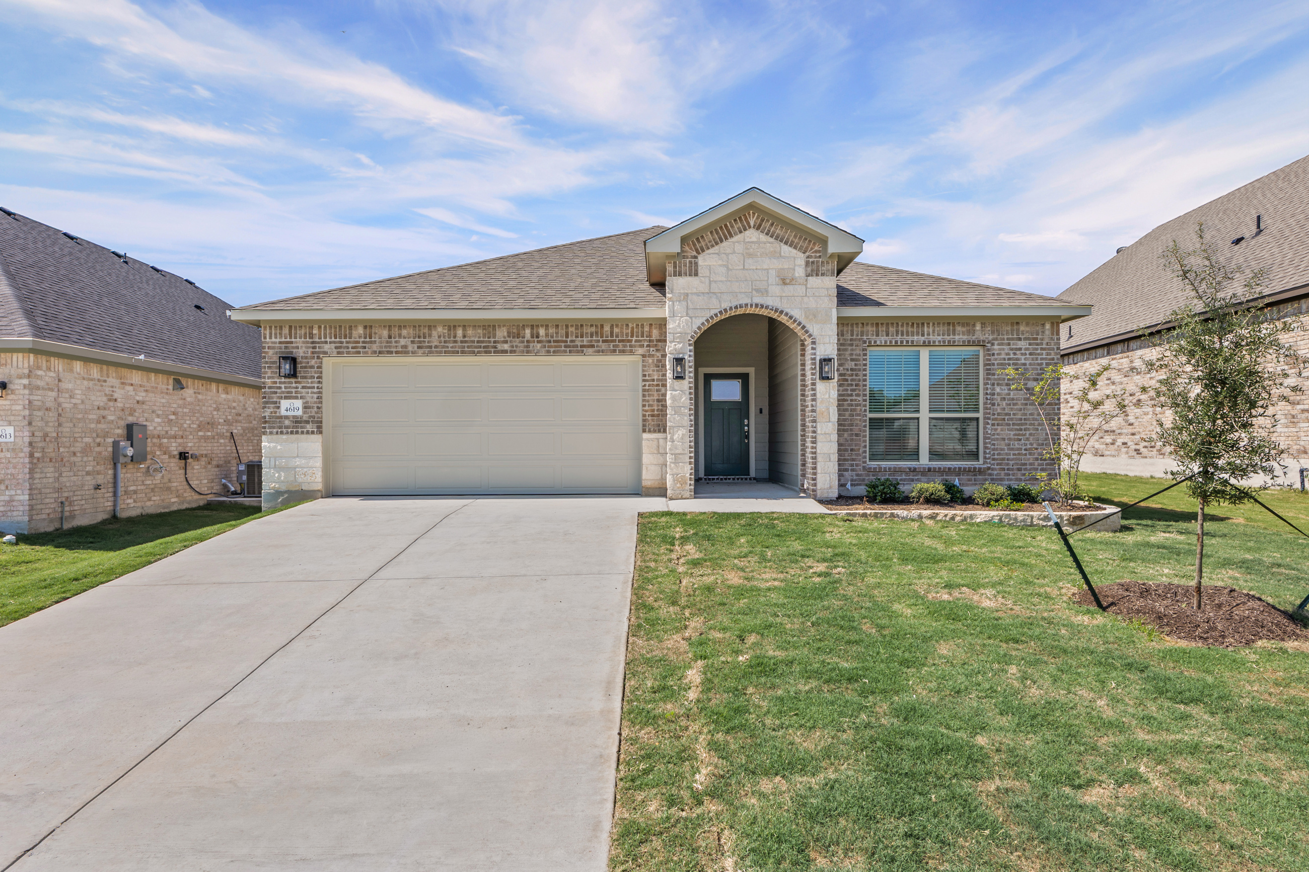 4619 allison dr-1