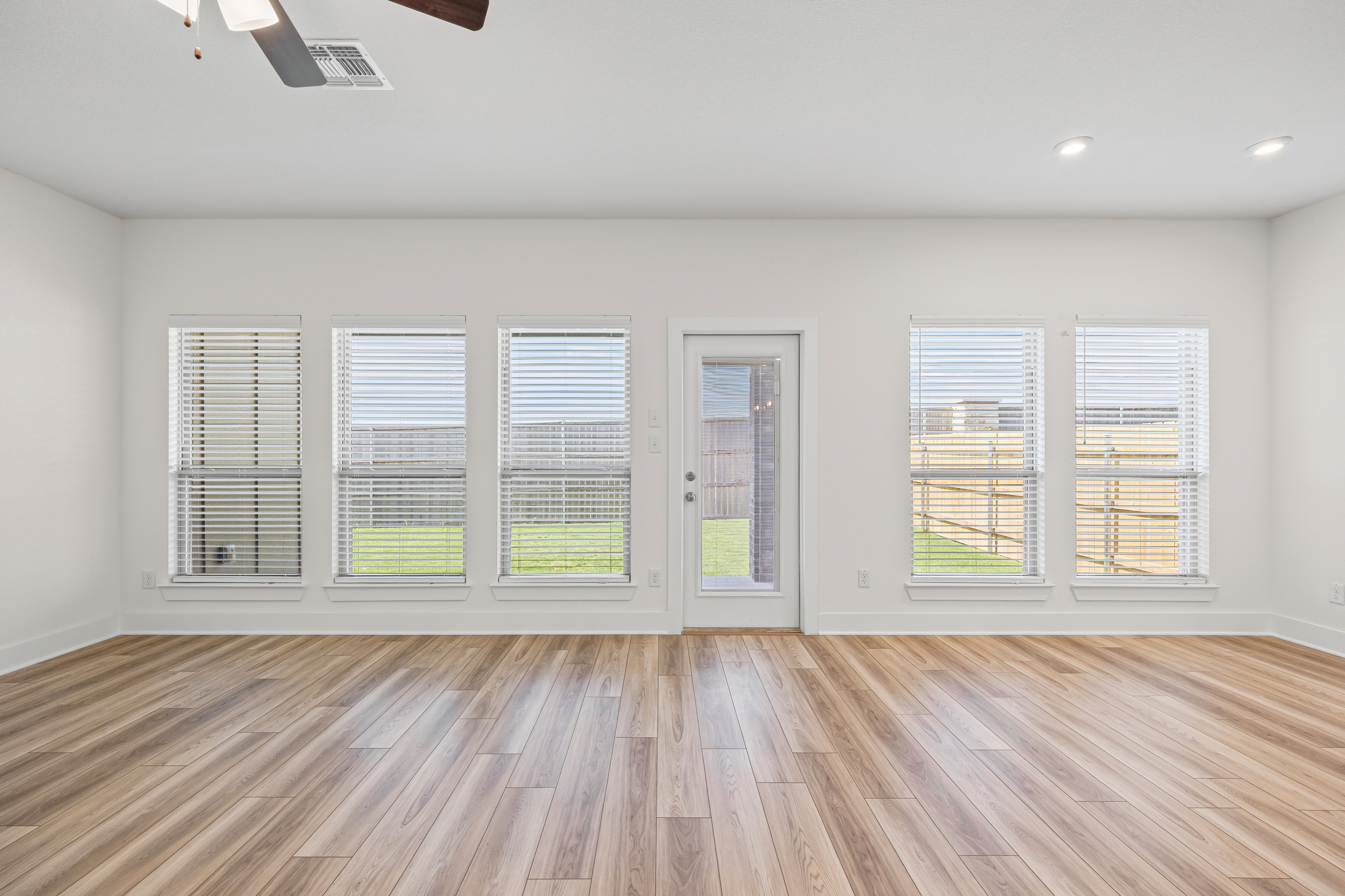 4619 allison dr-7