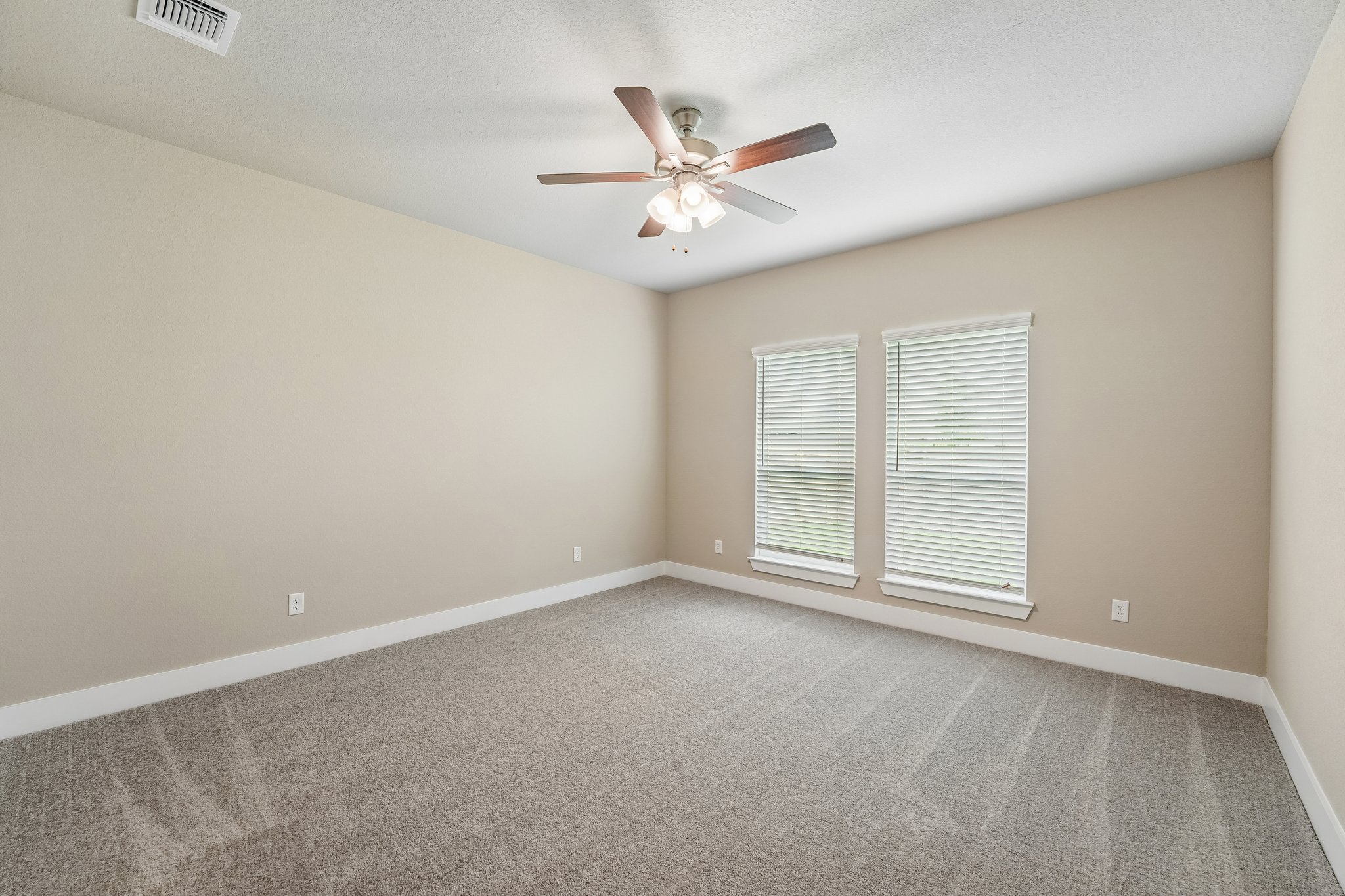 504 Winscott (24)