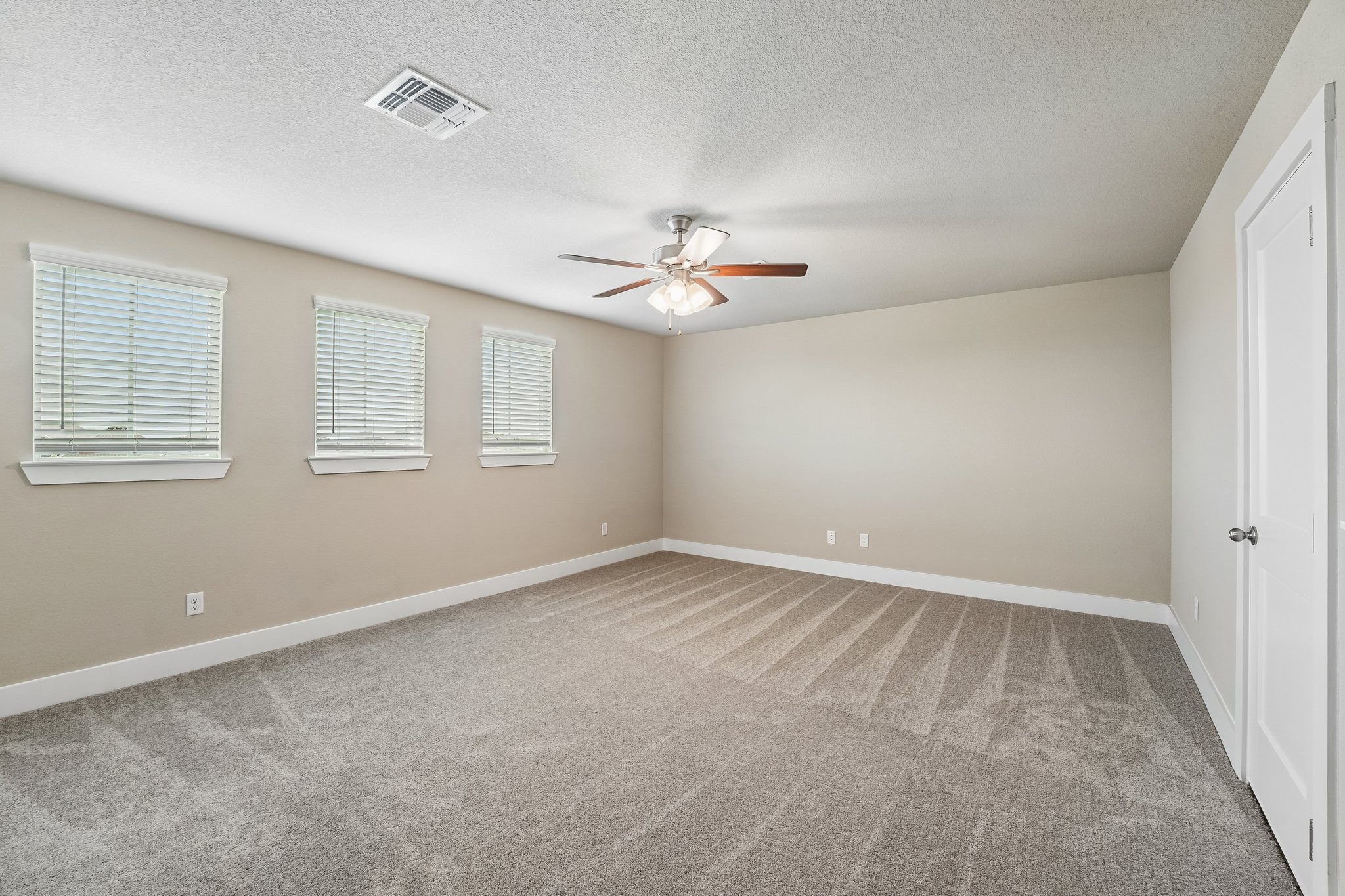 504 Winscott (27)