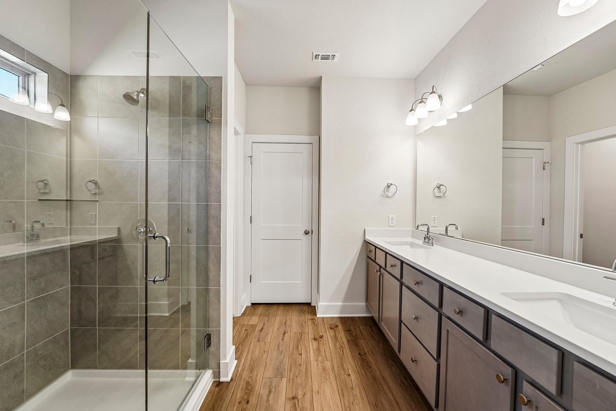5106 Lassen Ln (12)