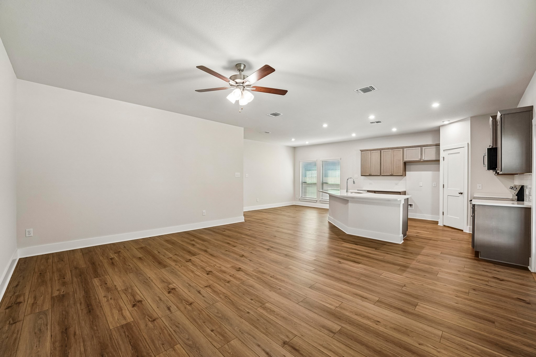 5106 Lassen Ln (29)