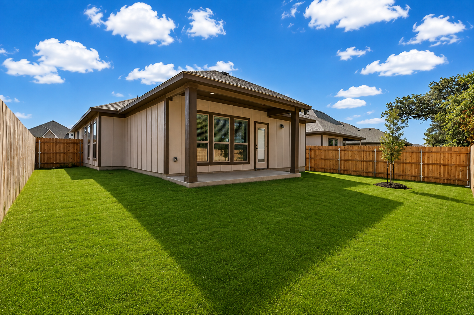 5106 lassen backyard