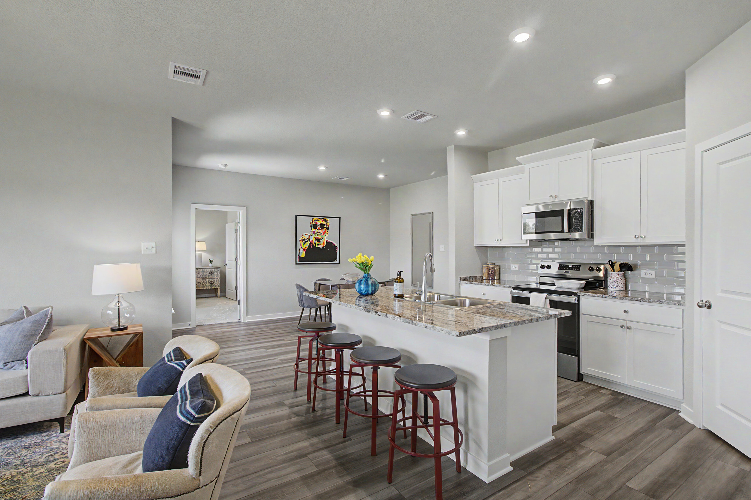 5520 Harriet St (2)