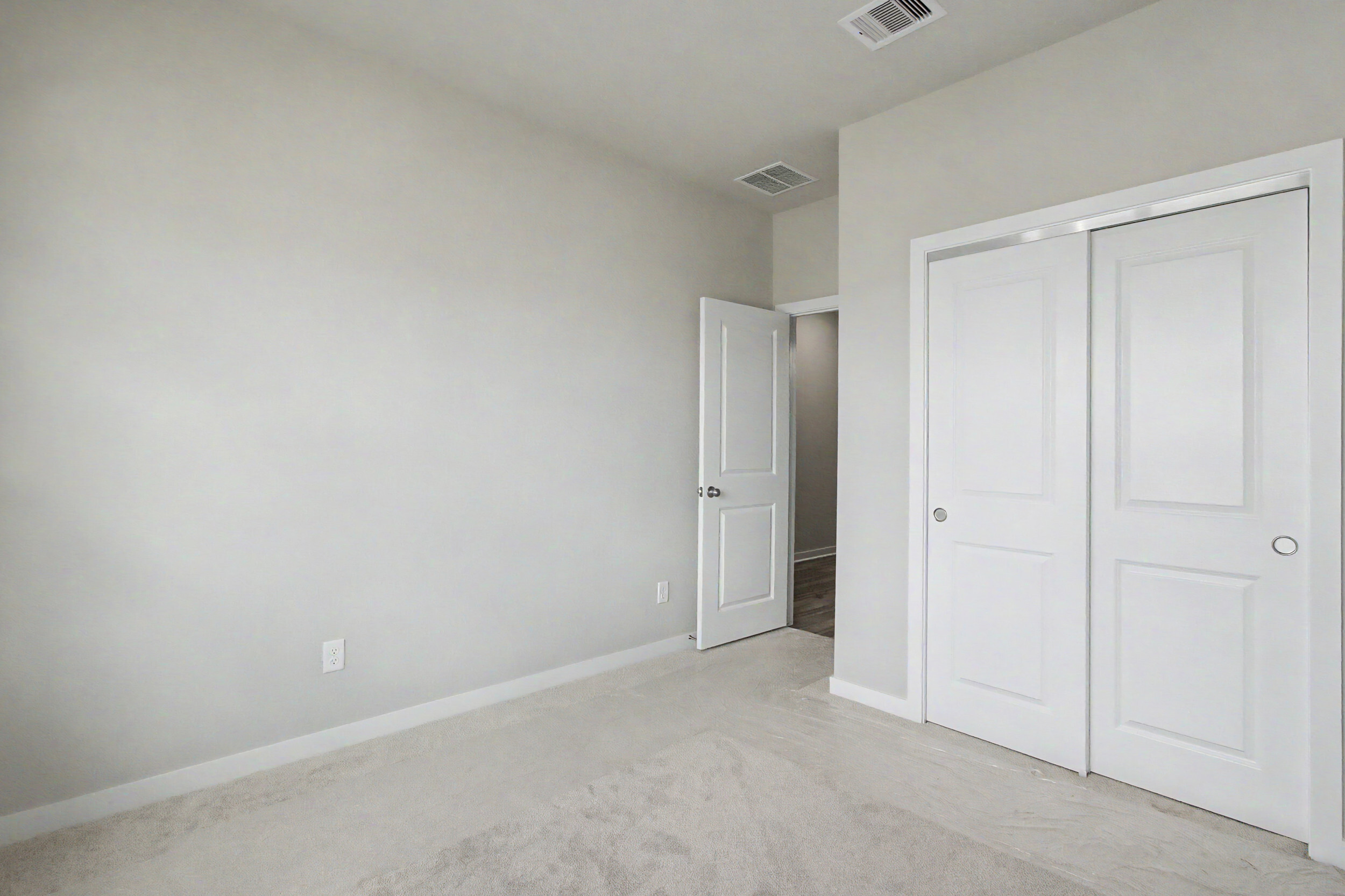 5526 Harriet St (23)